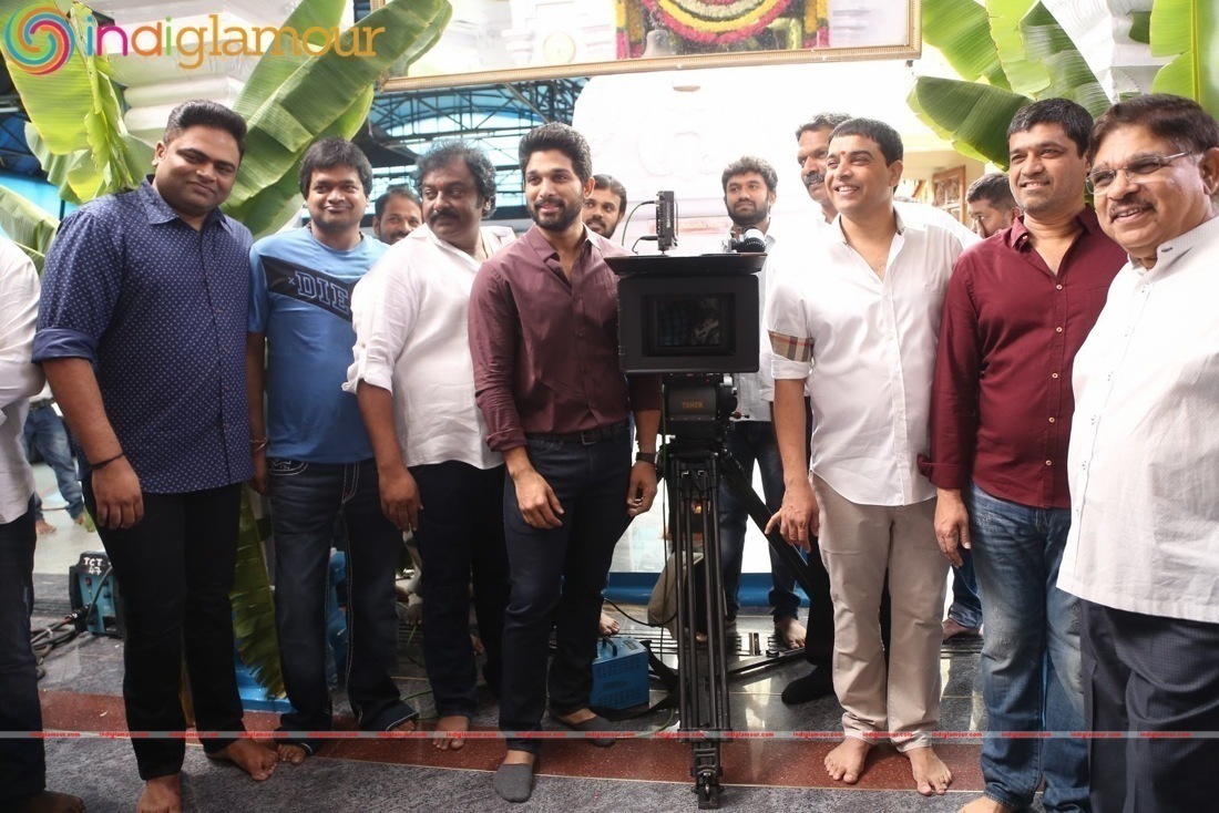 Allu Arjun DJ Movie Opening Event hd photo