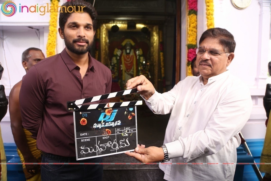Allu Arjun DJ Movie Opening Event hd photo