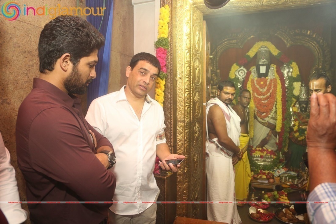Allu Arjun DJ Movie Opening Event hd photo
