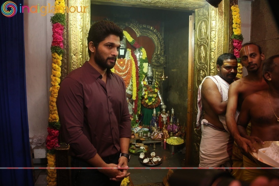 Allu Arjun DJ Movie Opening Event hd photo