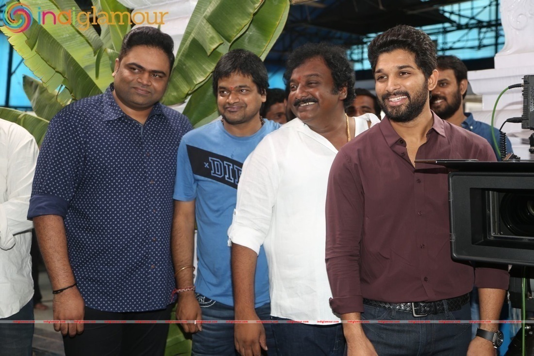 Allu Arjun DJ Movie Opening Event hd photo