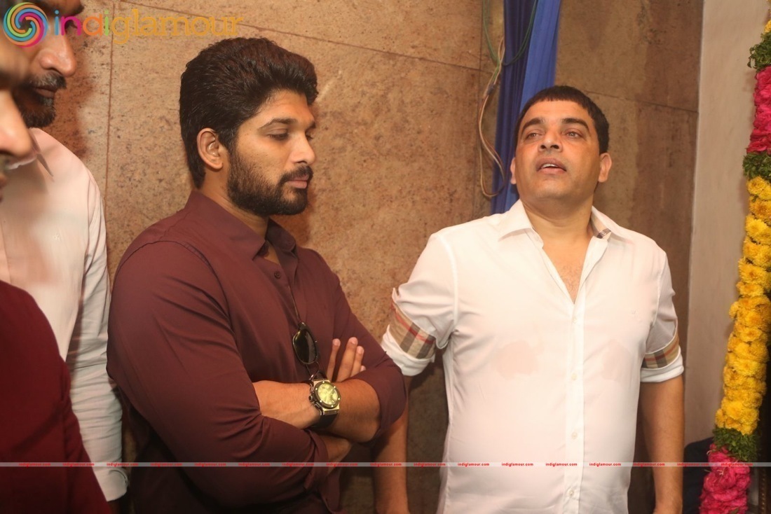 Allu Arjun DJ Movie Opening Event hd photo