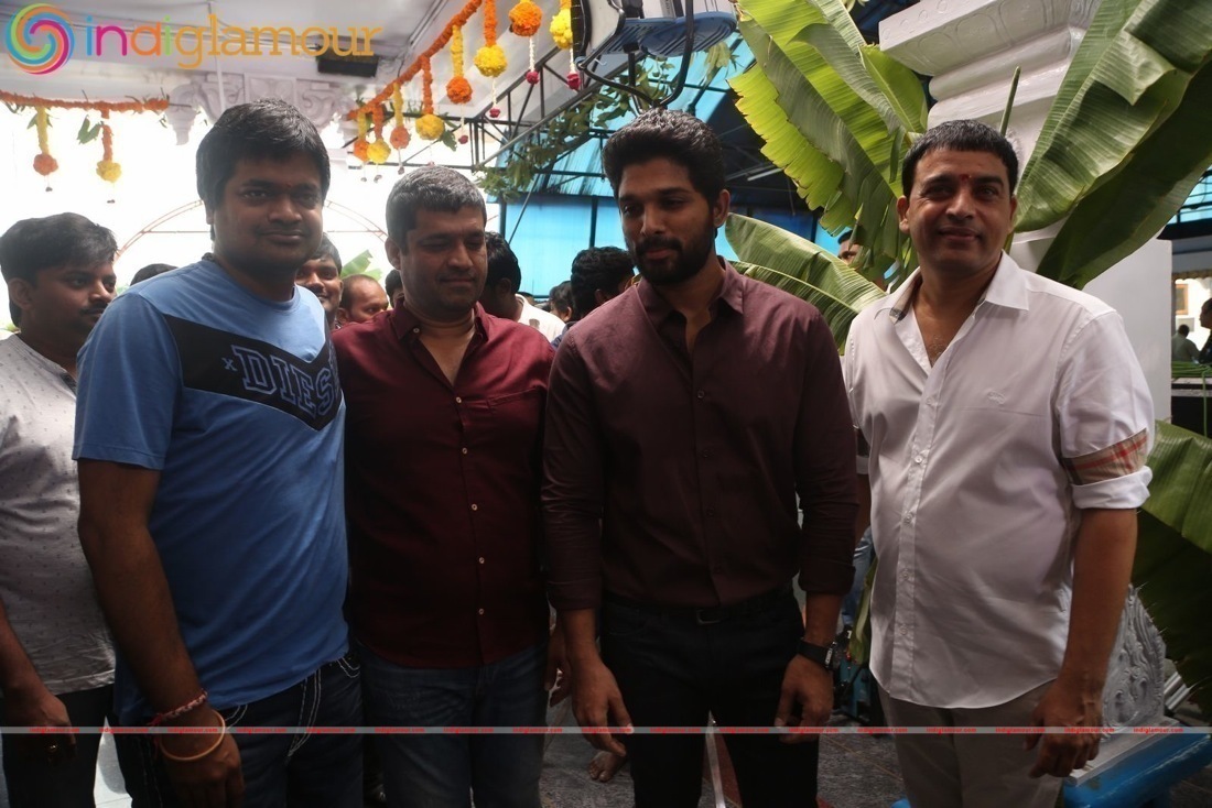 Allu Arjun DJ Movie Opening Event hd photo