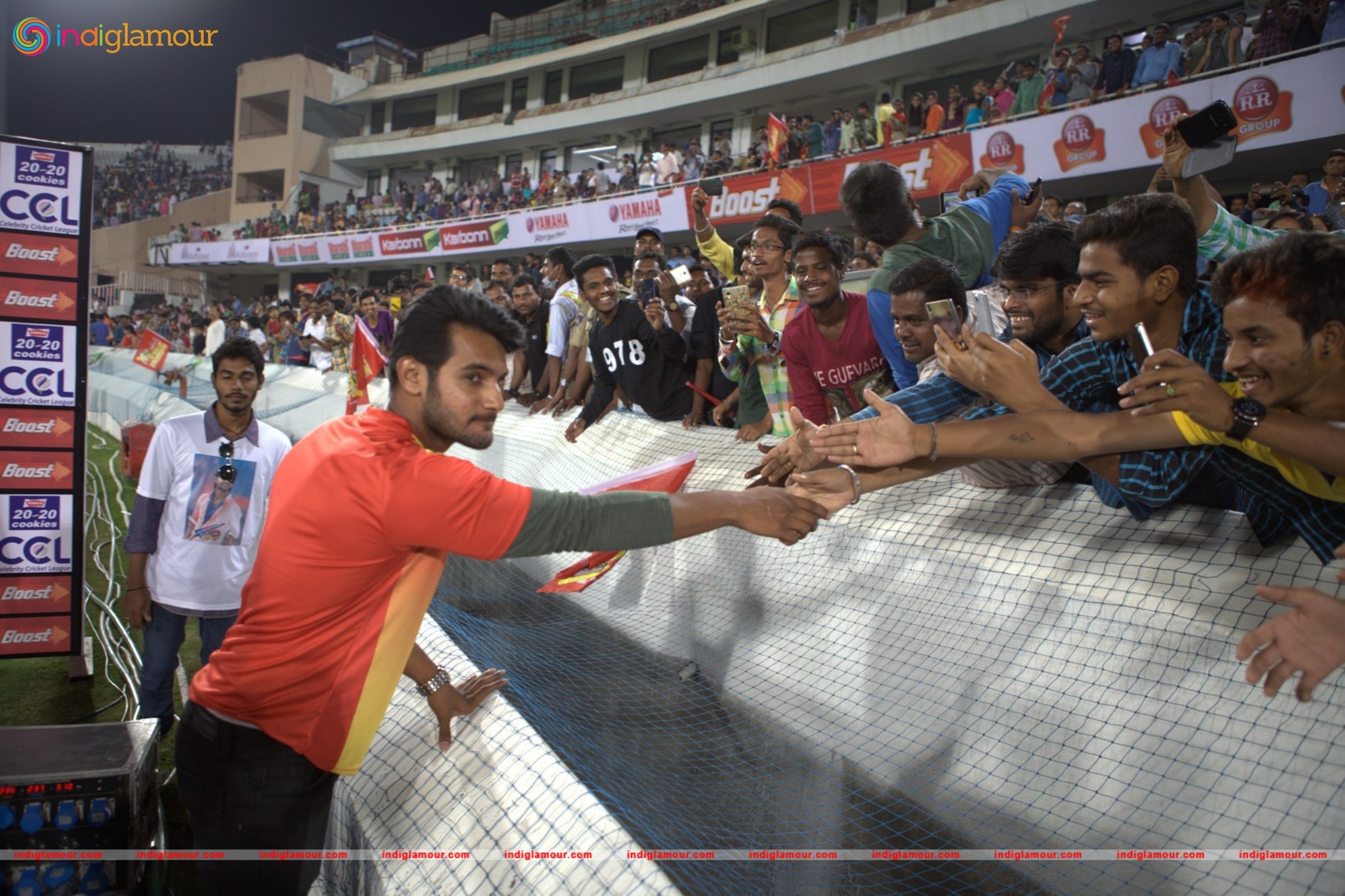 Garam Platinum Disc Function at CCL Match Event hd photo