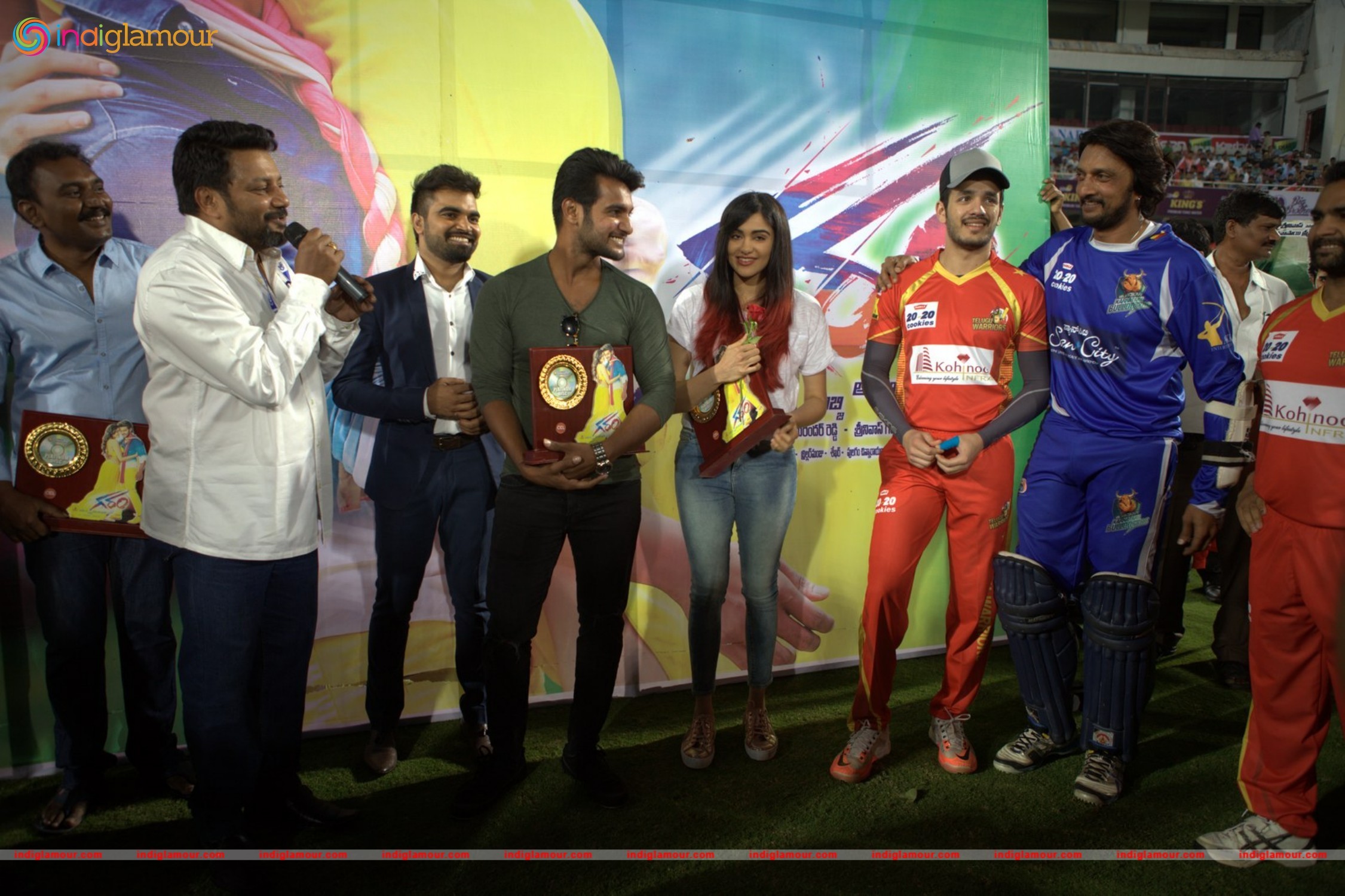 Garam Platinum Disc Function at CCL Match Event hd photo