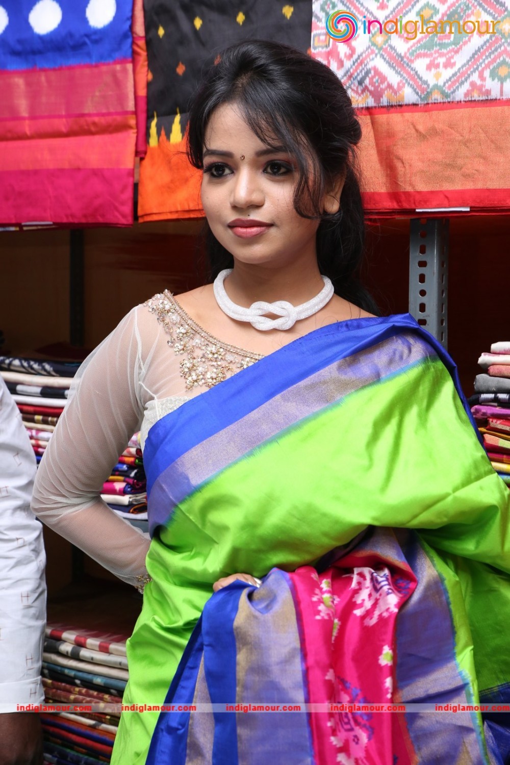 Bhavya Sri Inaugurates Pochampally IKAT Art Mela Event hd photo