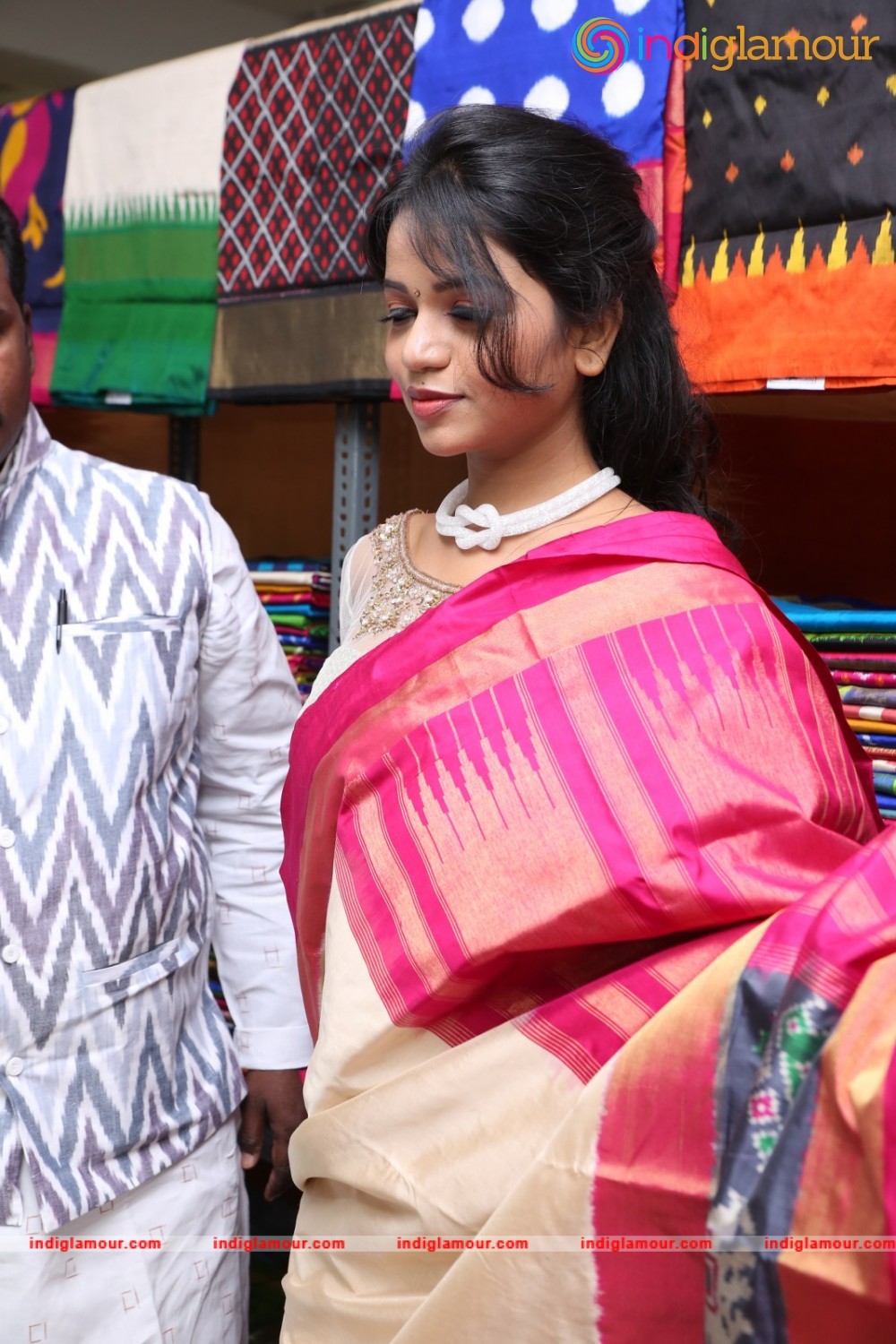 Bhavya Sri Inaugurates Pochampally IKAT Art Mela Event hd photo