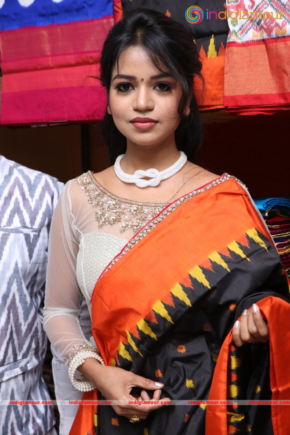 Bhavya Sri Inaugurates Pochampally IKAT Art Mela Event hd photo