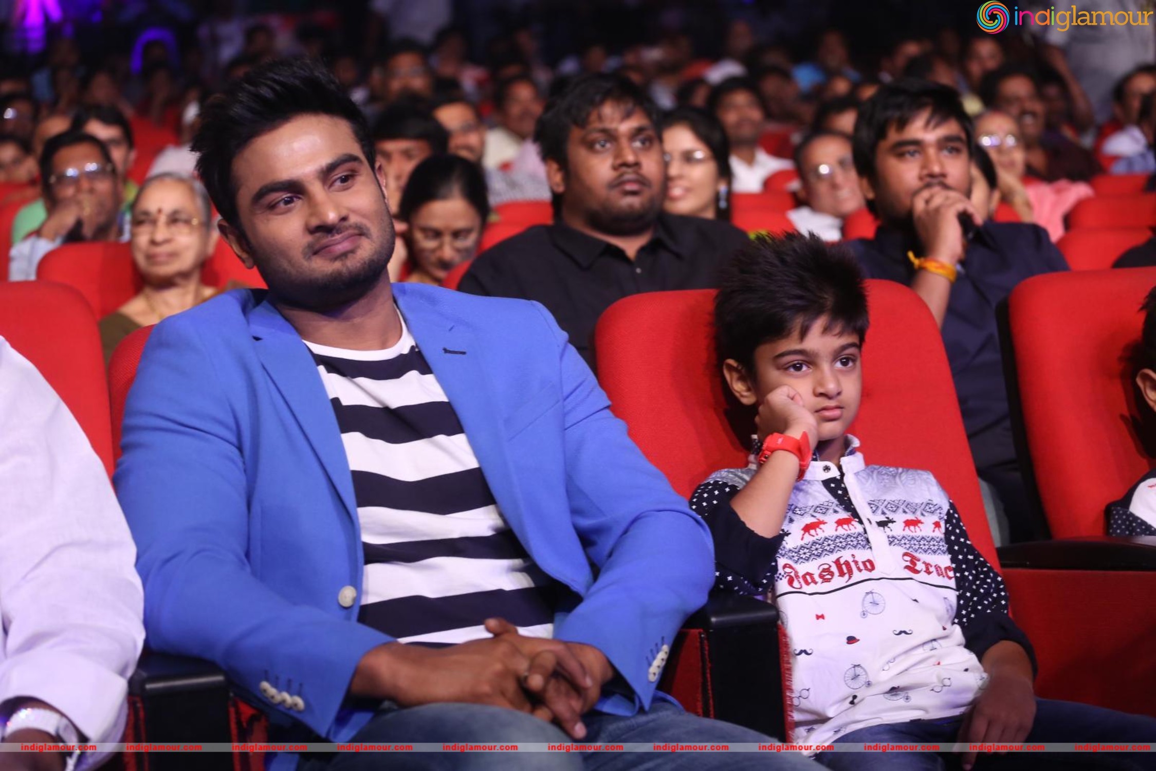 Sri Sri Audio Launch Event hd photo