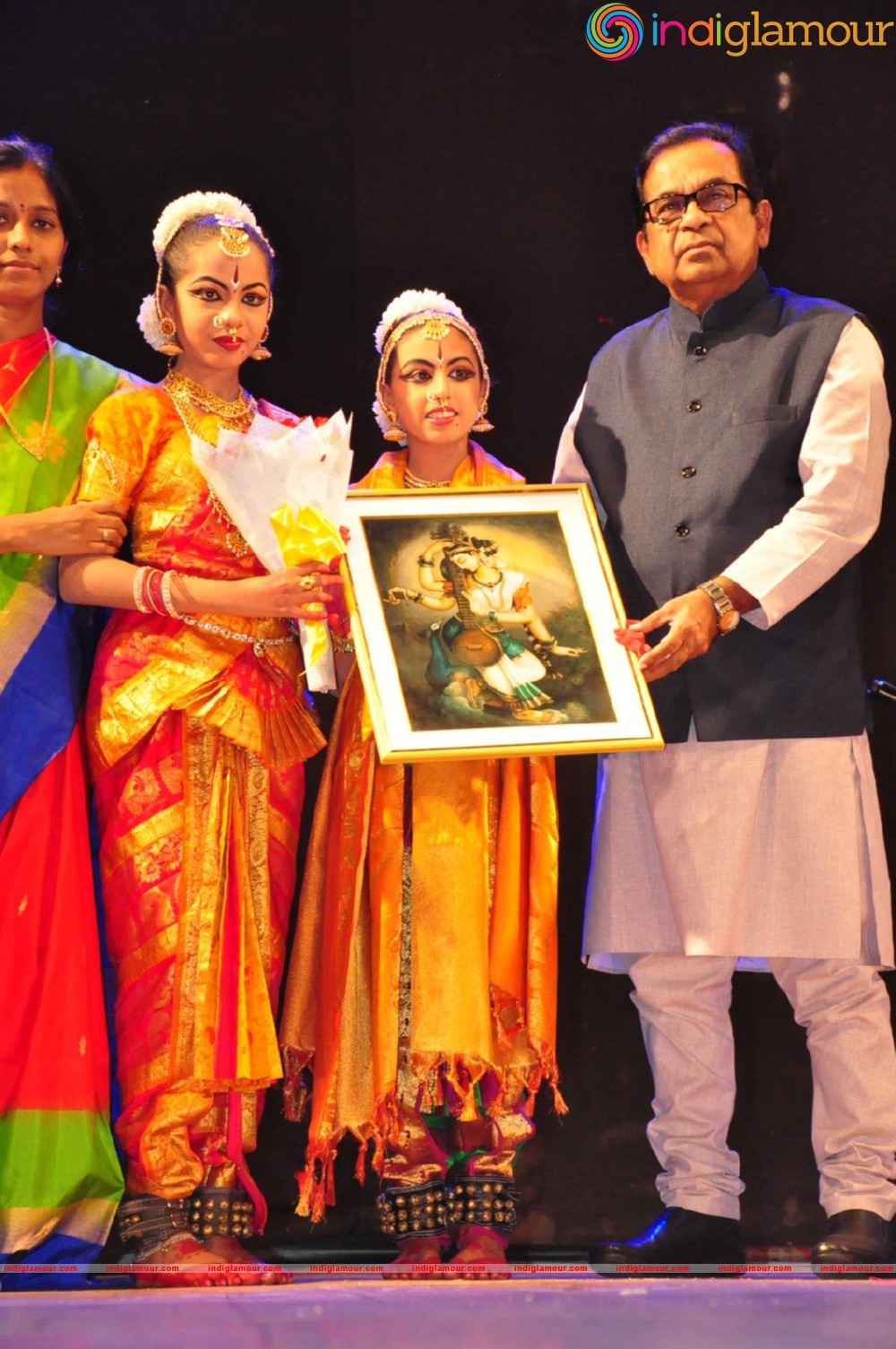 Ashmitha Bharatanatyam Arangetram Chief Guest Bramhanandam Event hd photo