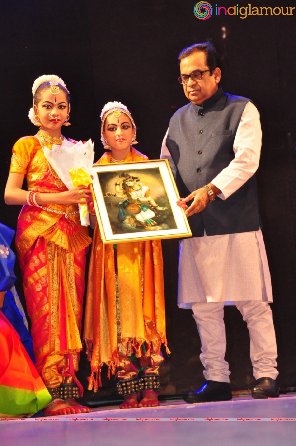 Ashmitha Bharatanatyam Arangetram Chief Guest Bramhanandam Event hd photo