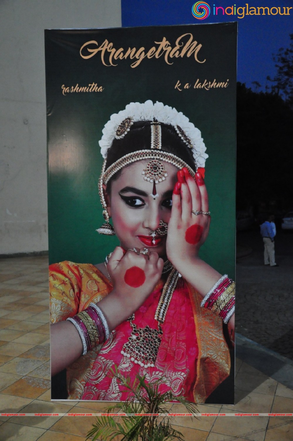 Ashmitha Bharatanatyam Arangetram Chief Guest Bramhanandam Event hd photo