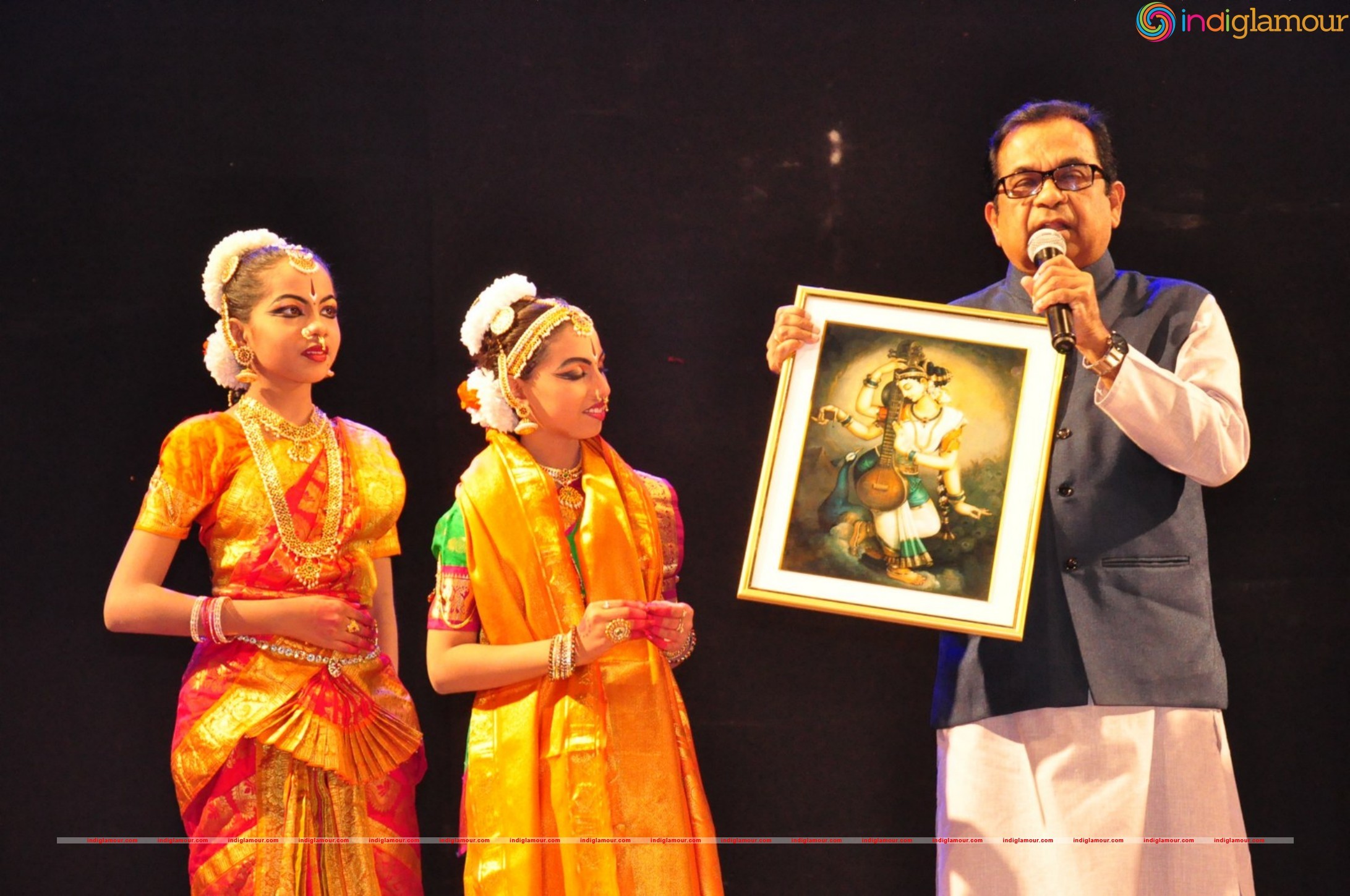 Ashmitha Bharatanatyam Arangetram Chief Guest Bramhanandam Event hd photo
