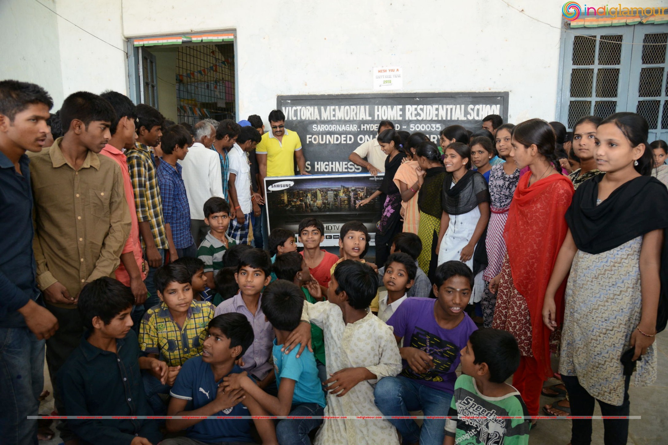 Sunil Birthday Celebrations Event hd photo