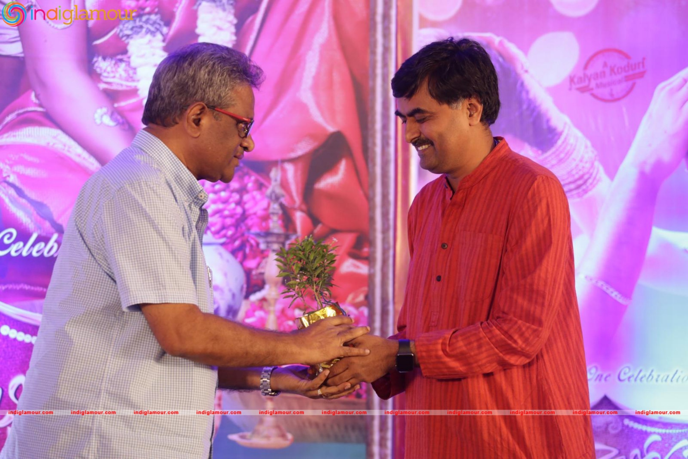 Kalyana Vaibhogame Audio Launch Event hd photo