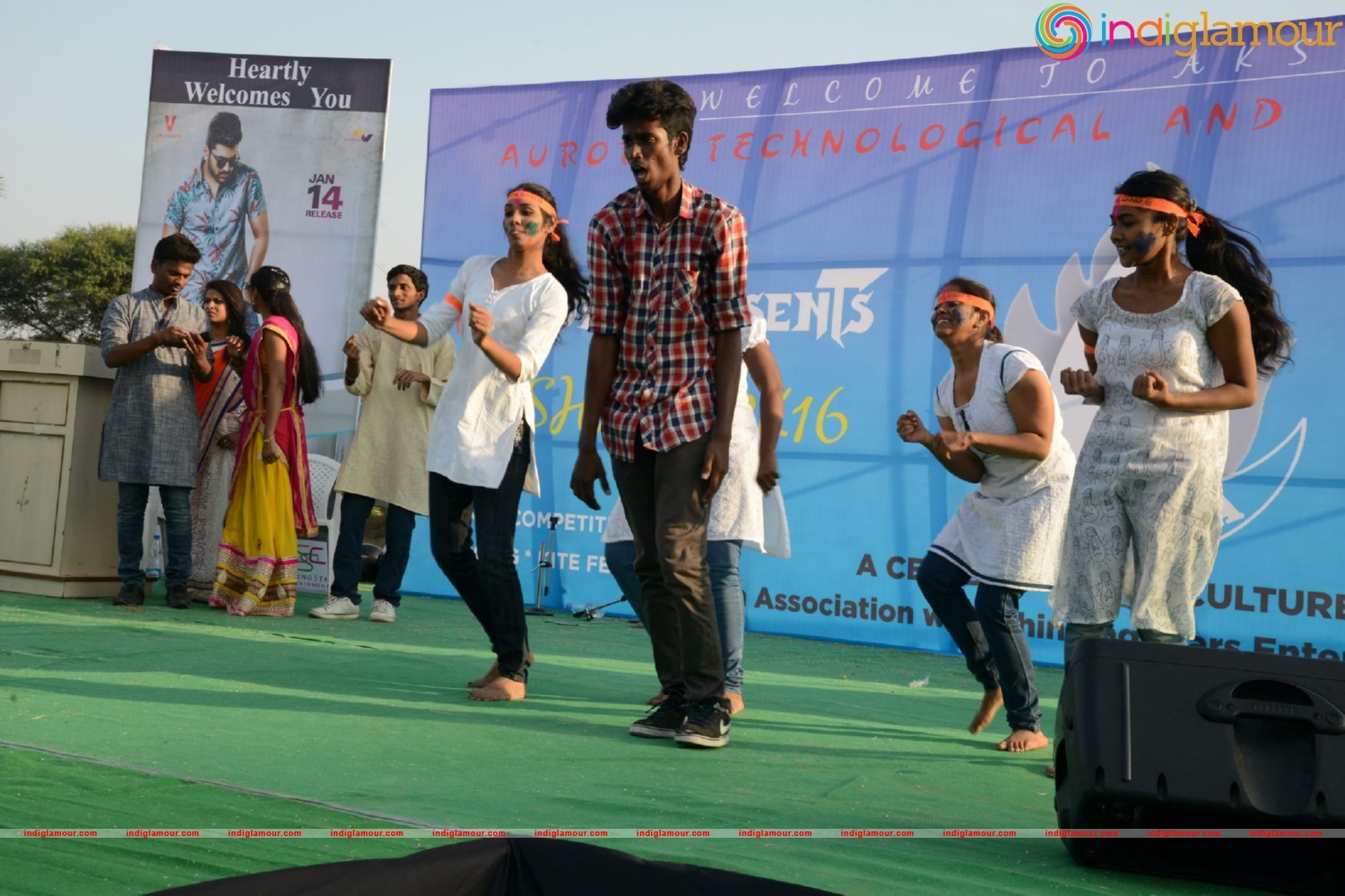 Express Raja Team At Arrora Enginering College in Ghatkesar Event hd photo