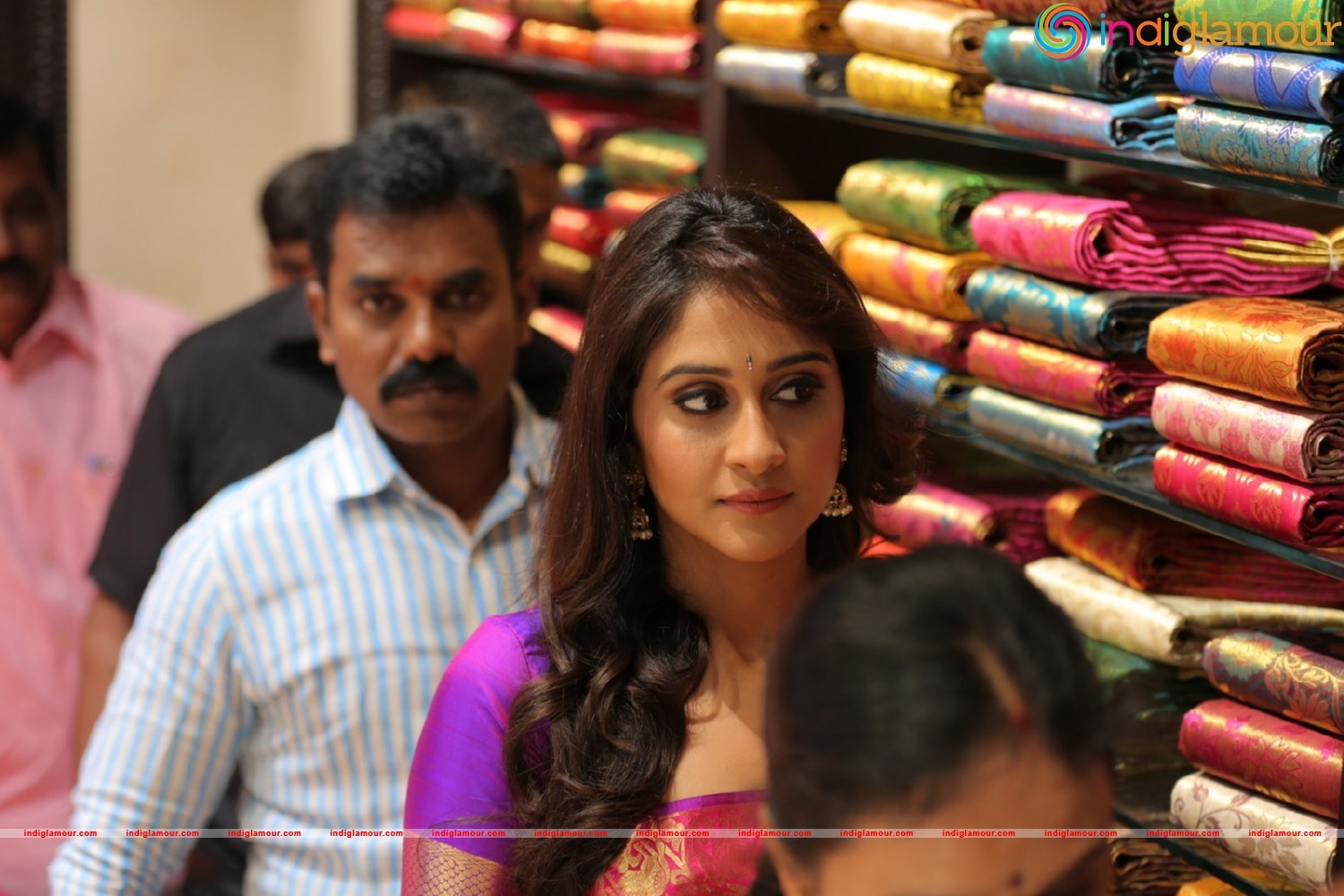 Regina Cassandra at Dress Circle Shopping Mall Launch Event hd photo
