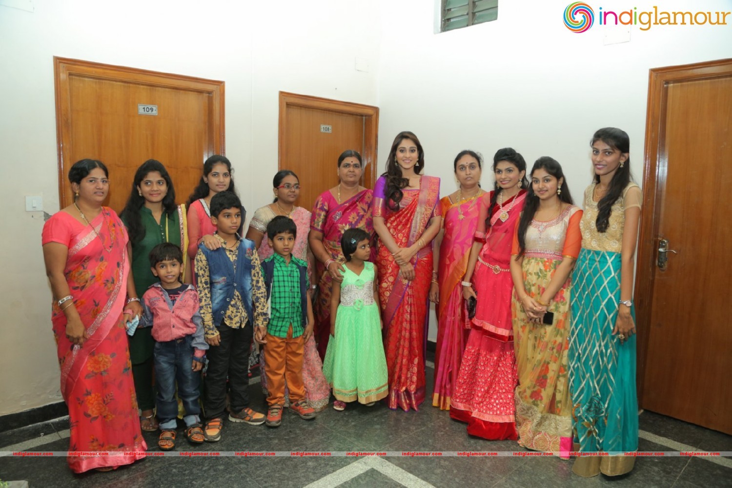 Regina Cassandra at Dress Circle Shopping Mall Launch Event hd photo