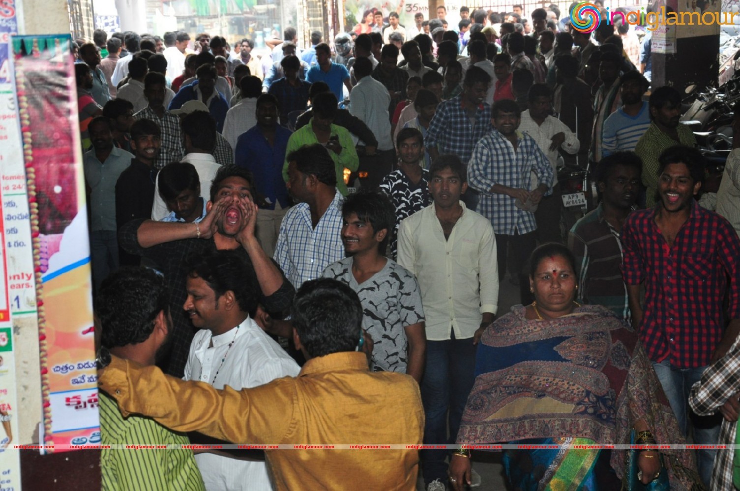 Soggade Chinni Nayana Theater Coverage Event hd photo