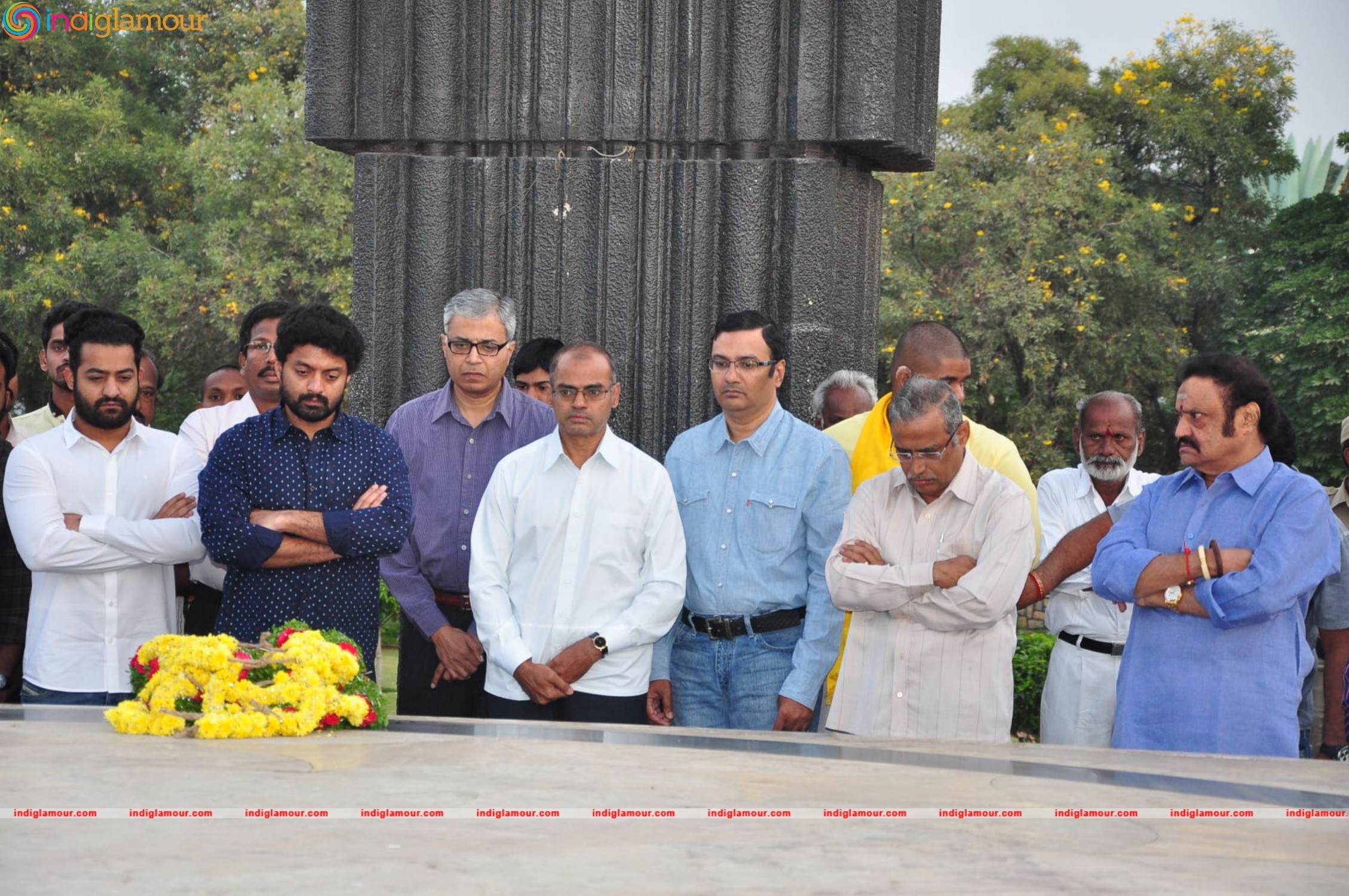 NTR 20th Vardhanthi Stills At NTR Ghat Event hd photo