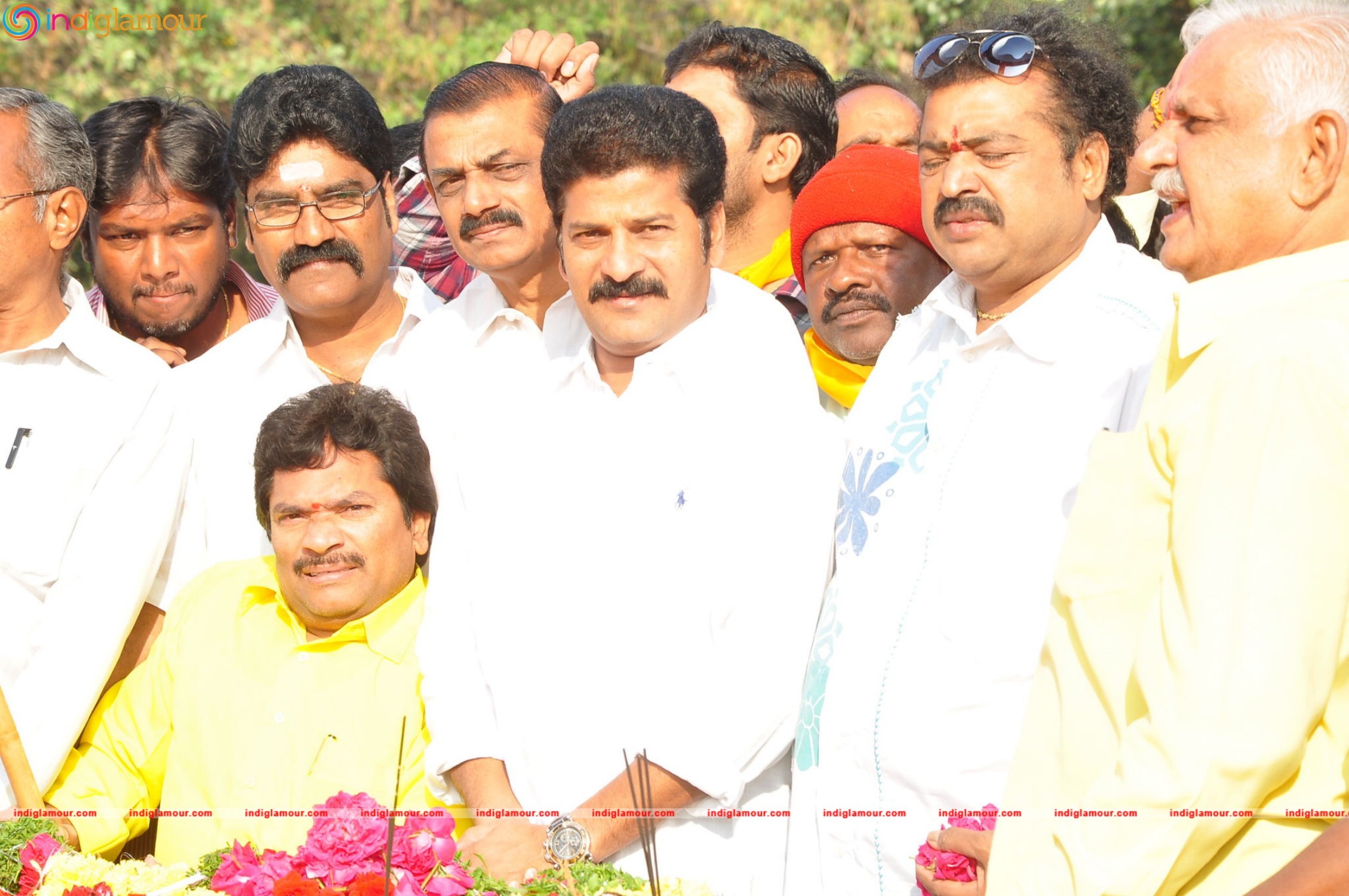 NTR 20th Vardhanthi Stills At NTR Ghat Event hd photo