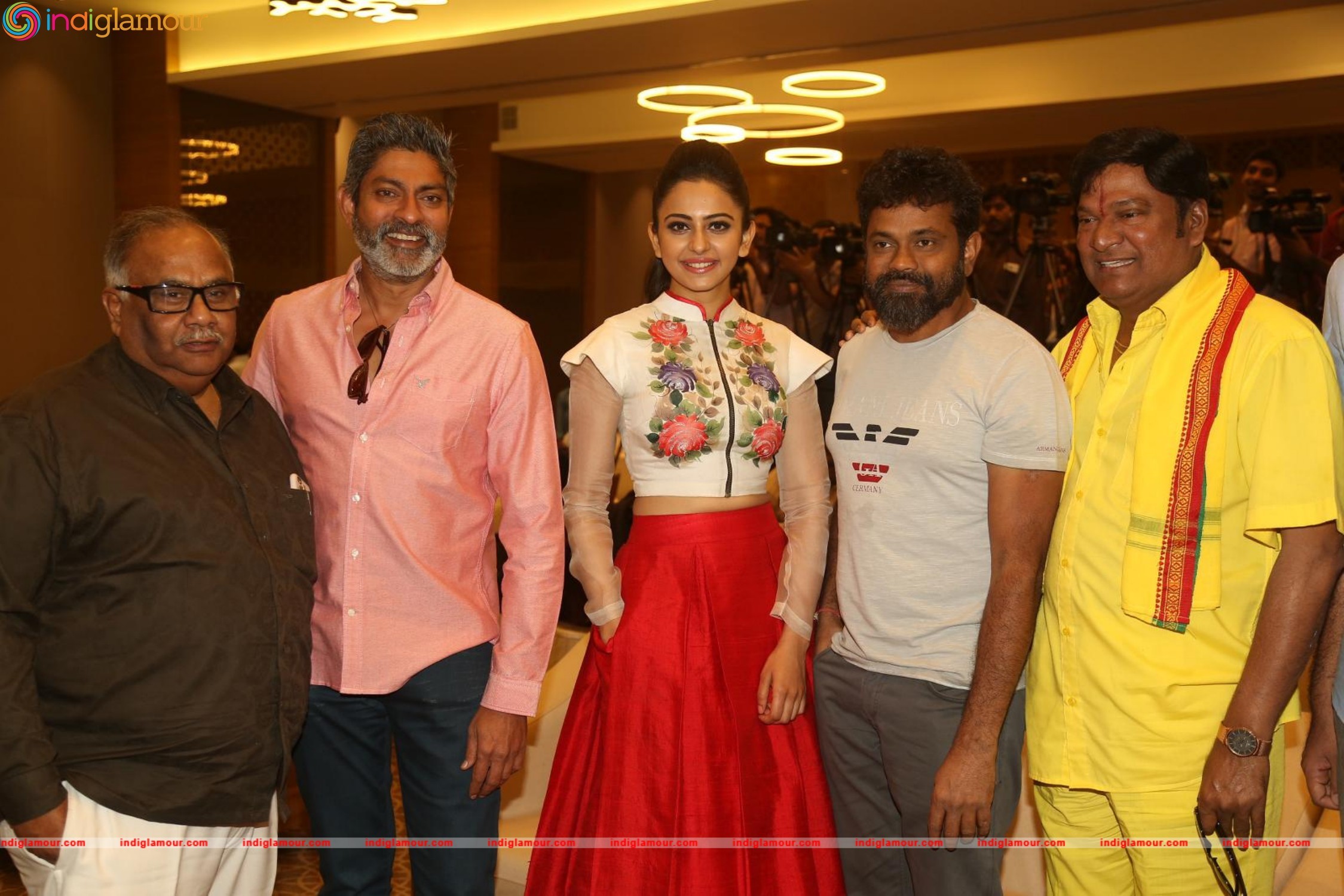 Nannaku Prematho Success Meet Event hd photo