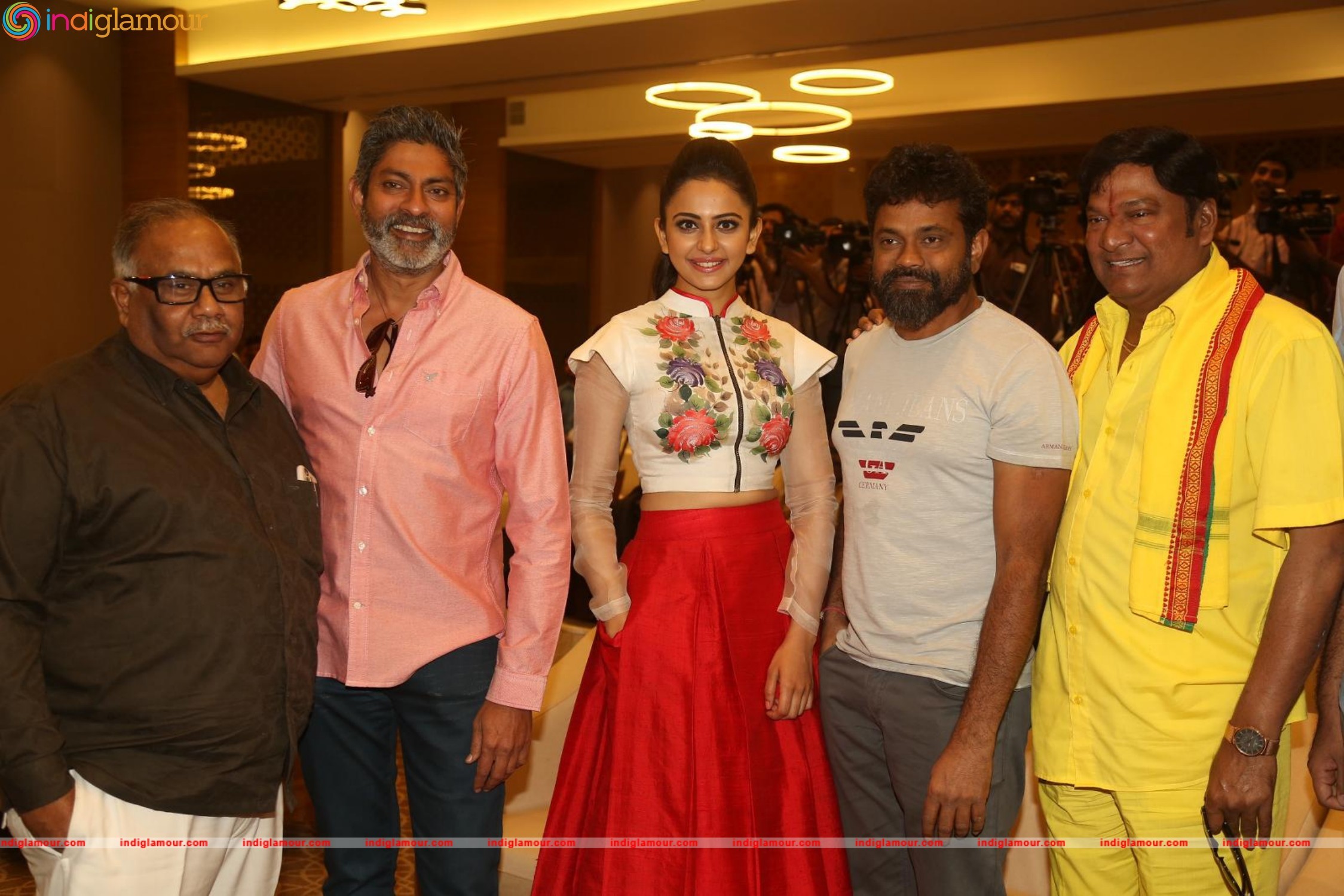 Nannaku Prematho Success Meet Event hd photo