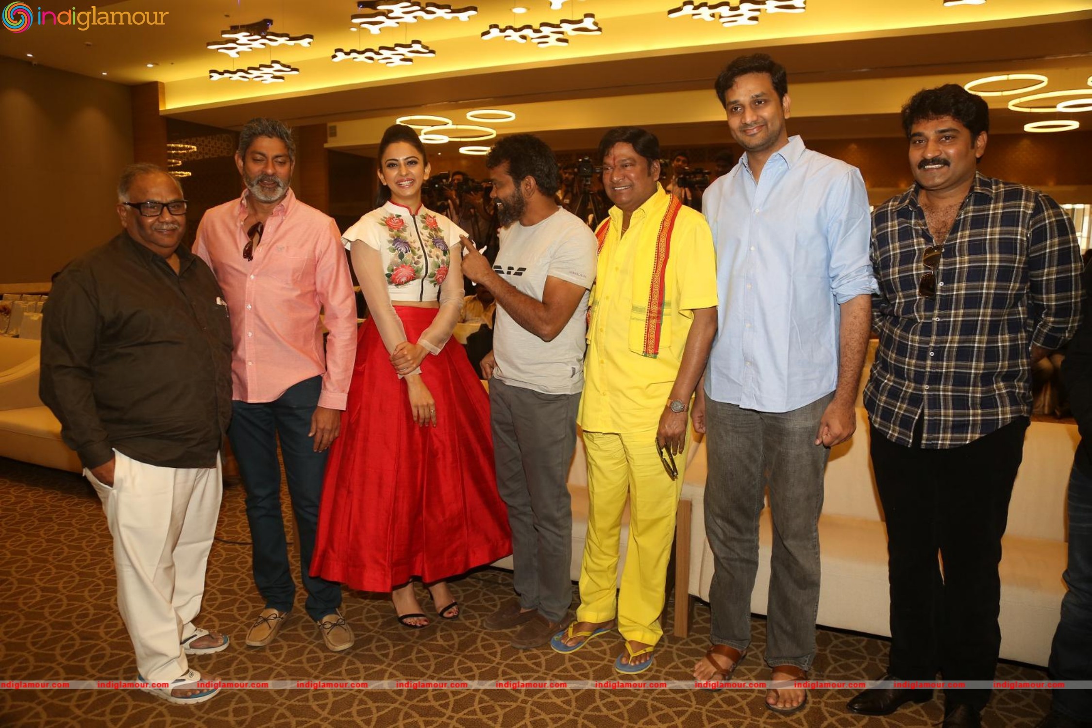 Nannaku Prematho Success Meet Event hd photo