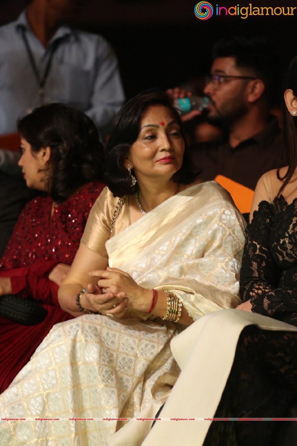 IIFA Utsavam Awards 2016 Event hd photo