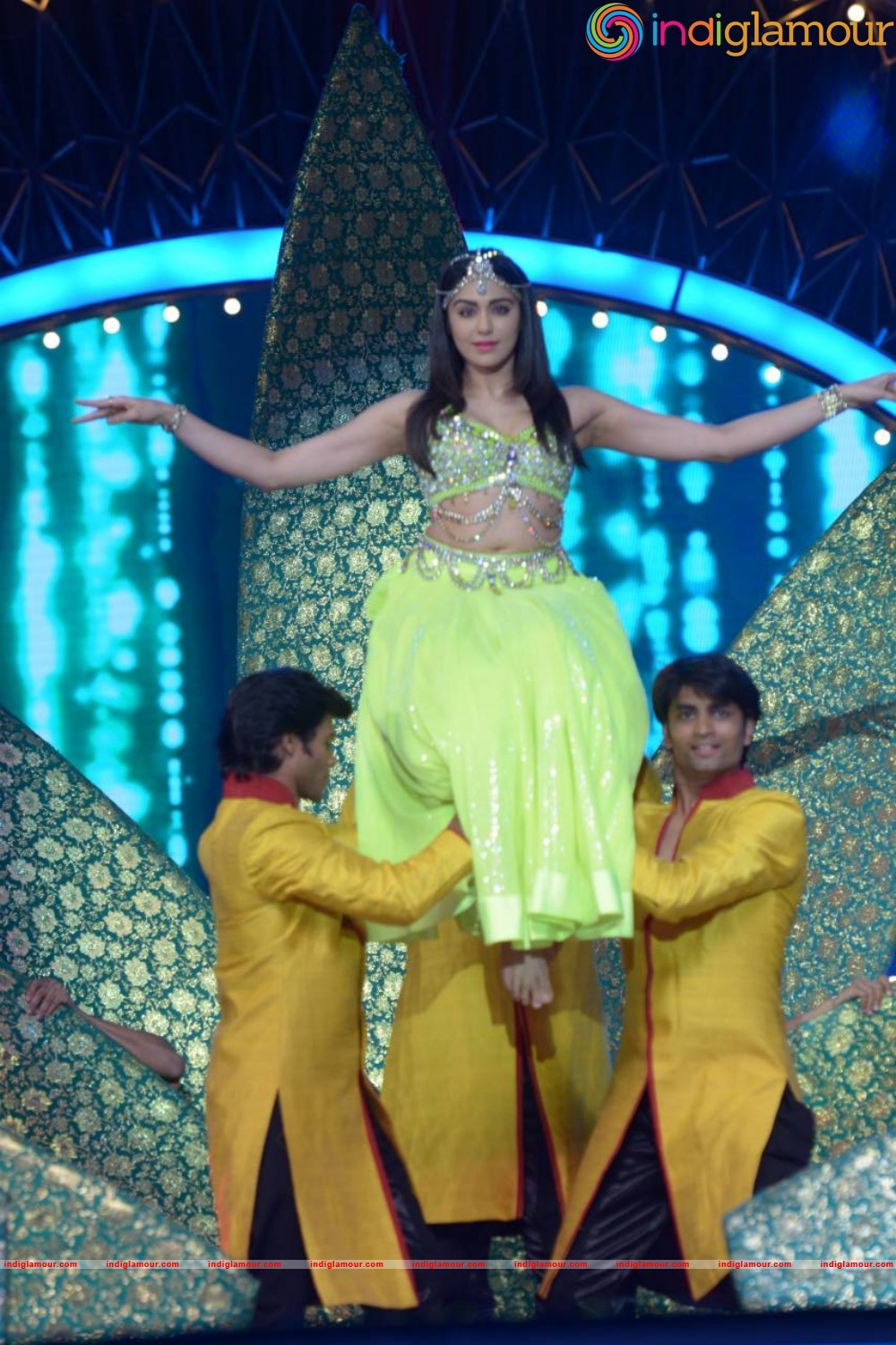 IIFA Utsavam Awards 2016 Event hd photo
