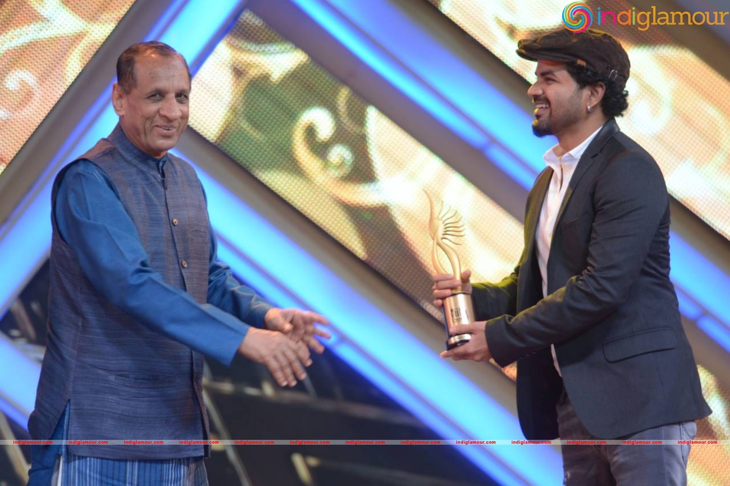 IIFA Utsavam Awards 2016 Event hd photo
