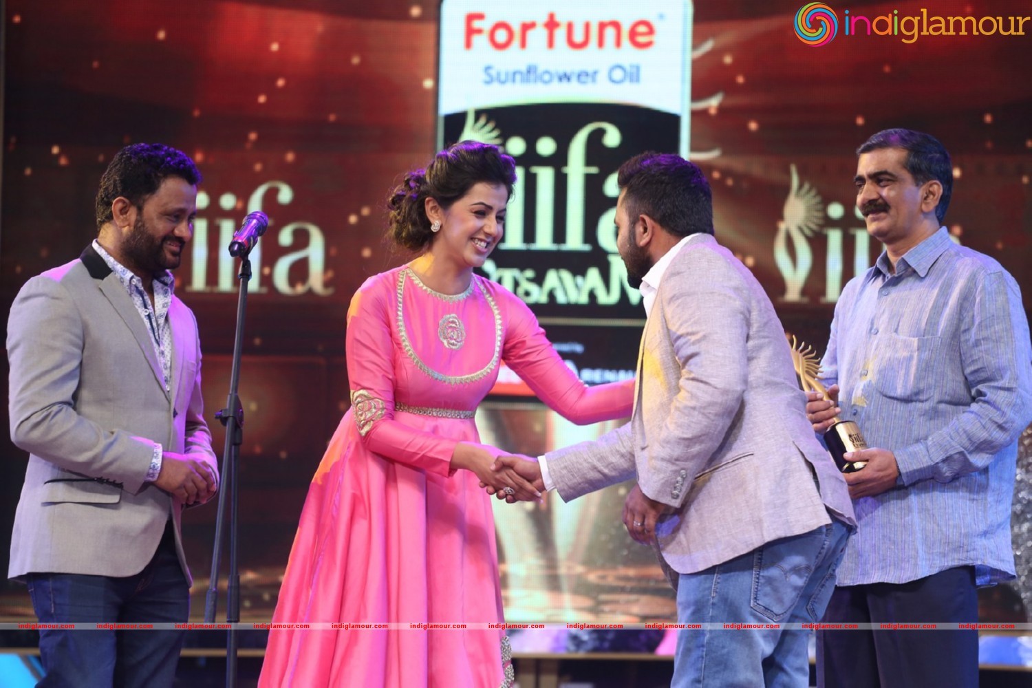 IIFA Utsavam Awards 2016 Event hd photo
