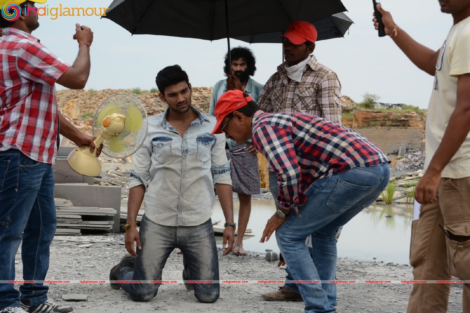 Speedunnodu Working Stills Event hd photo