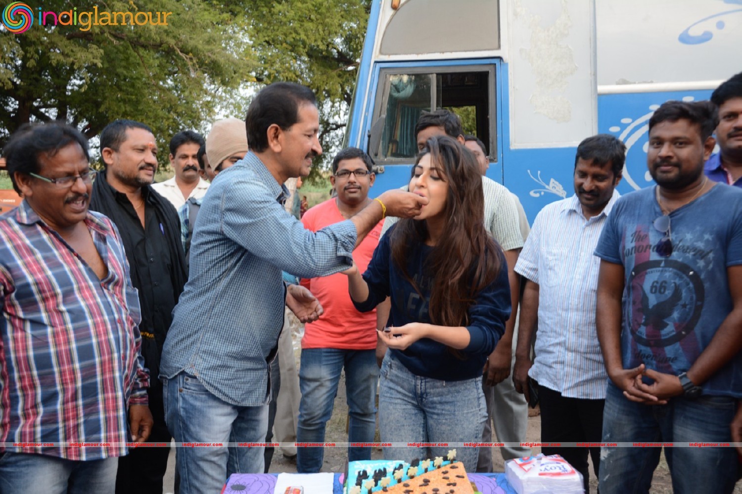 Speedunnodu Working Stills Event hd photo