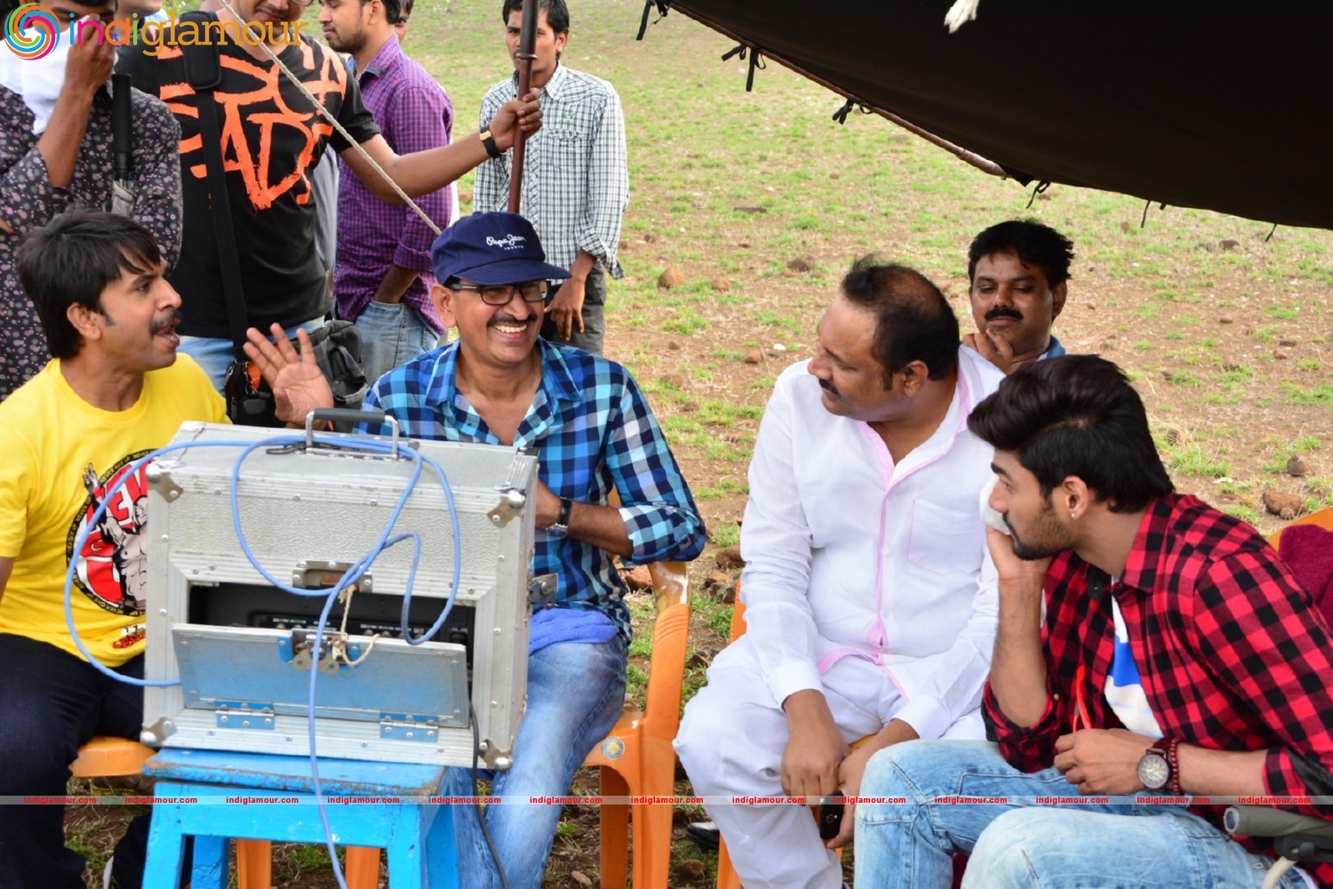 Speedunnodu Working Stills Event hd photo