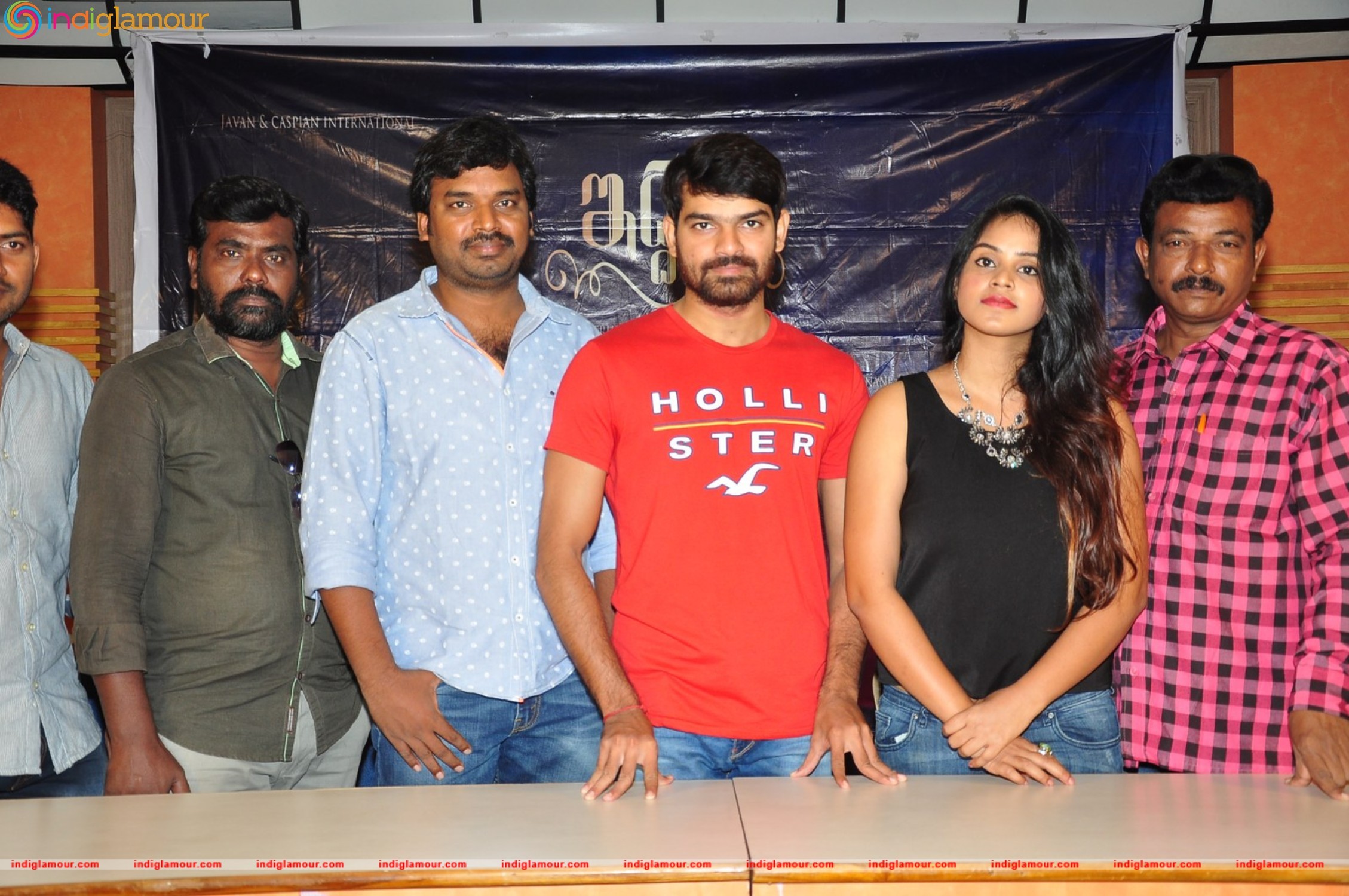 Iddaram Movie Press Meet Event hd photo