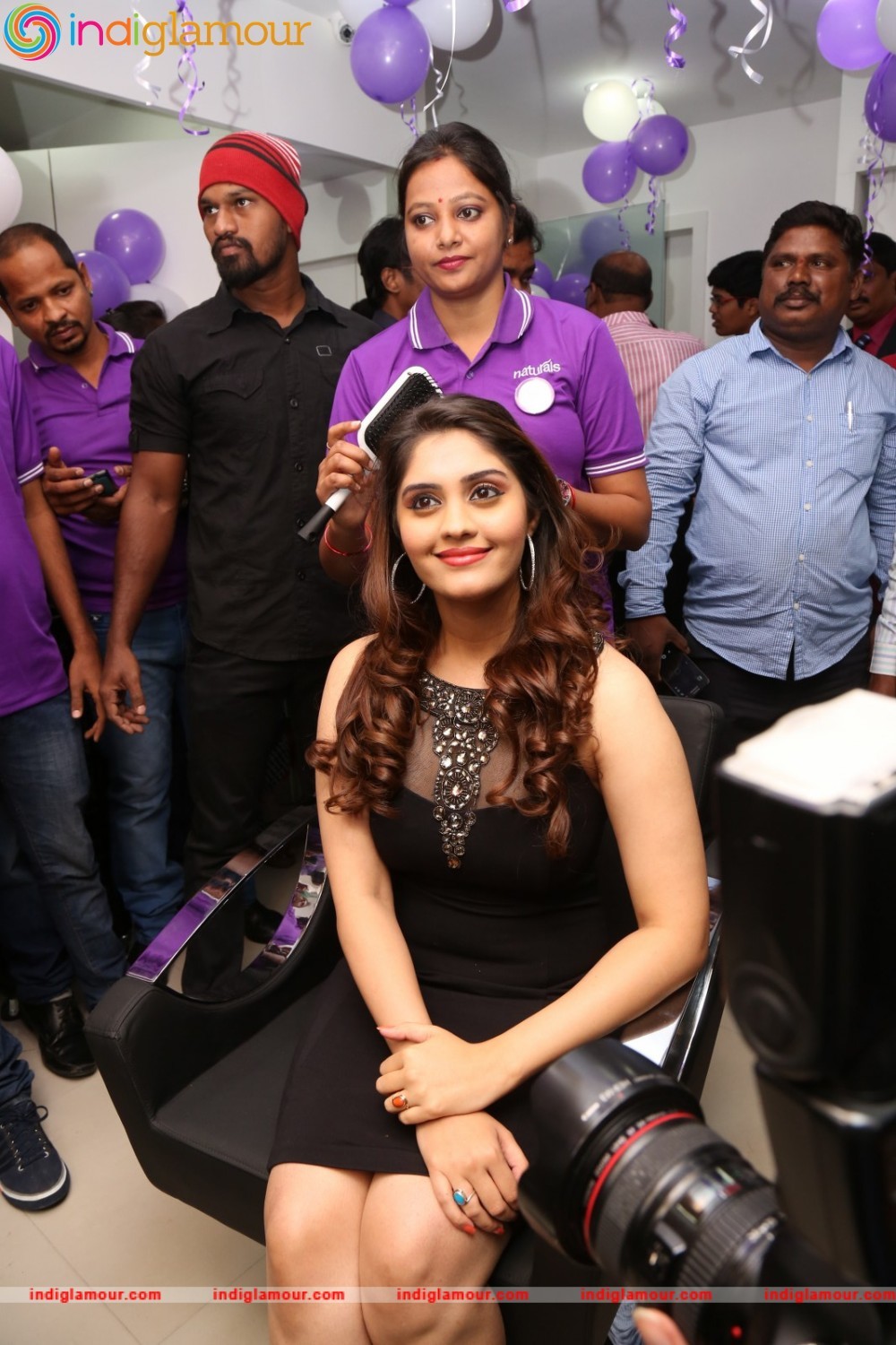 Launch of Naturals Franchise Salon at Gandhi Nagar Event hd photo