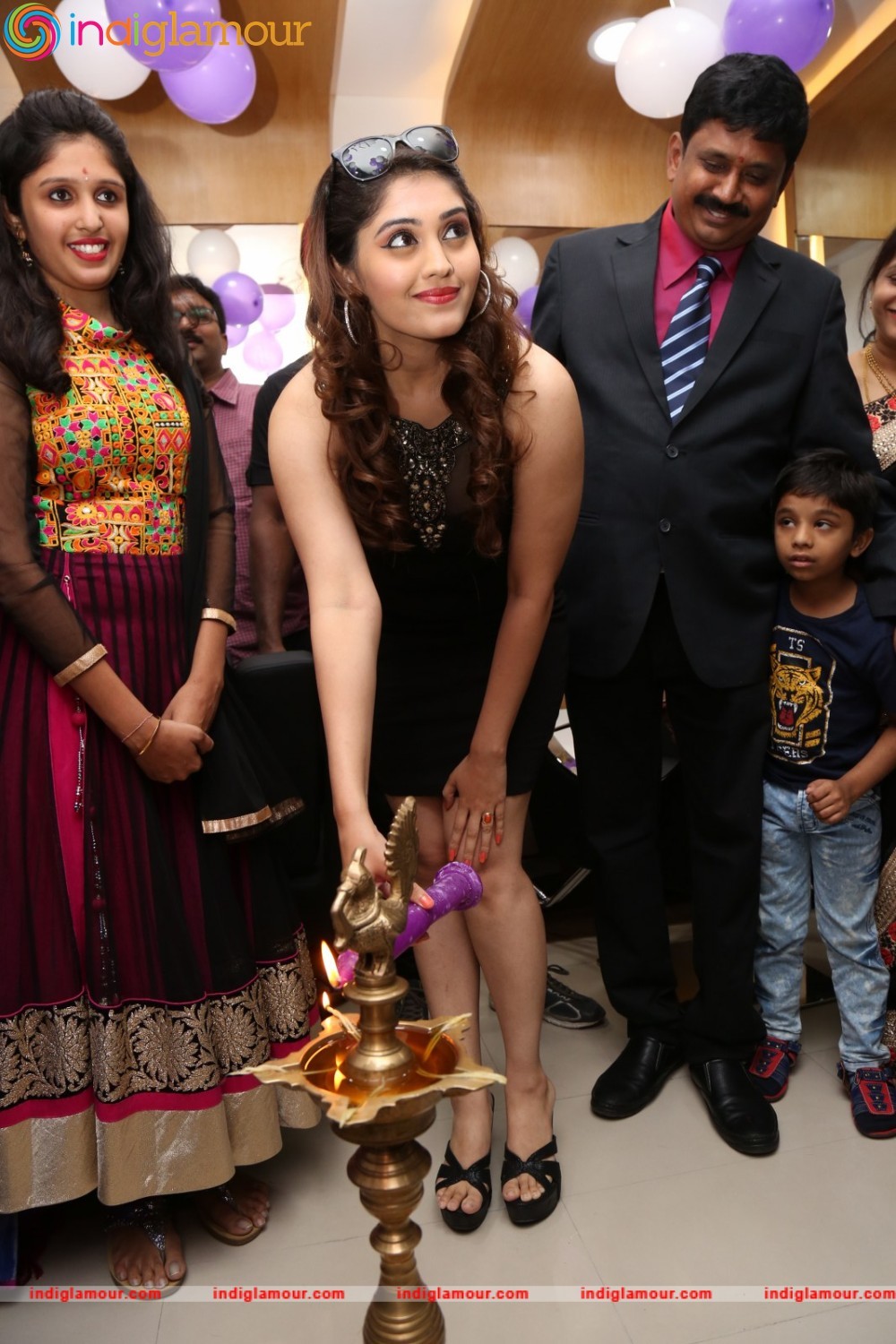Launch of Naturals Franchise Salon at Gandhi Nagar Event hd photo