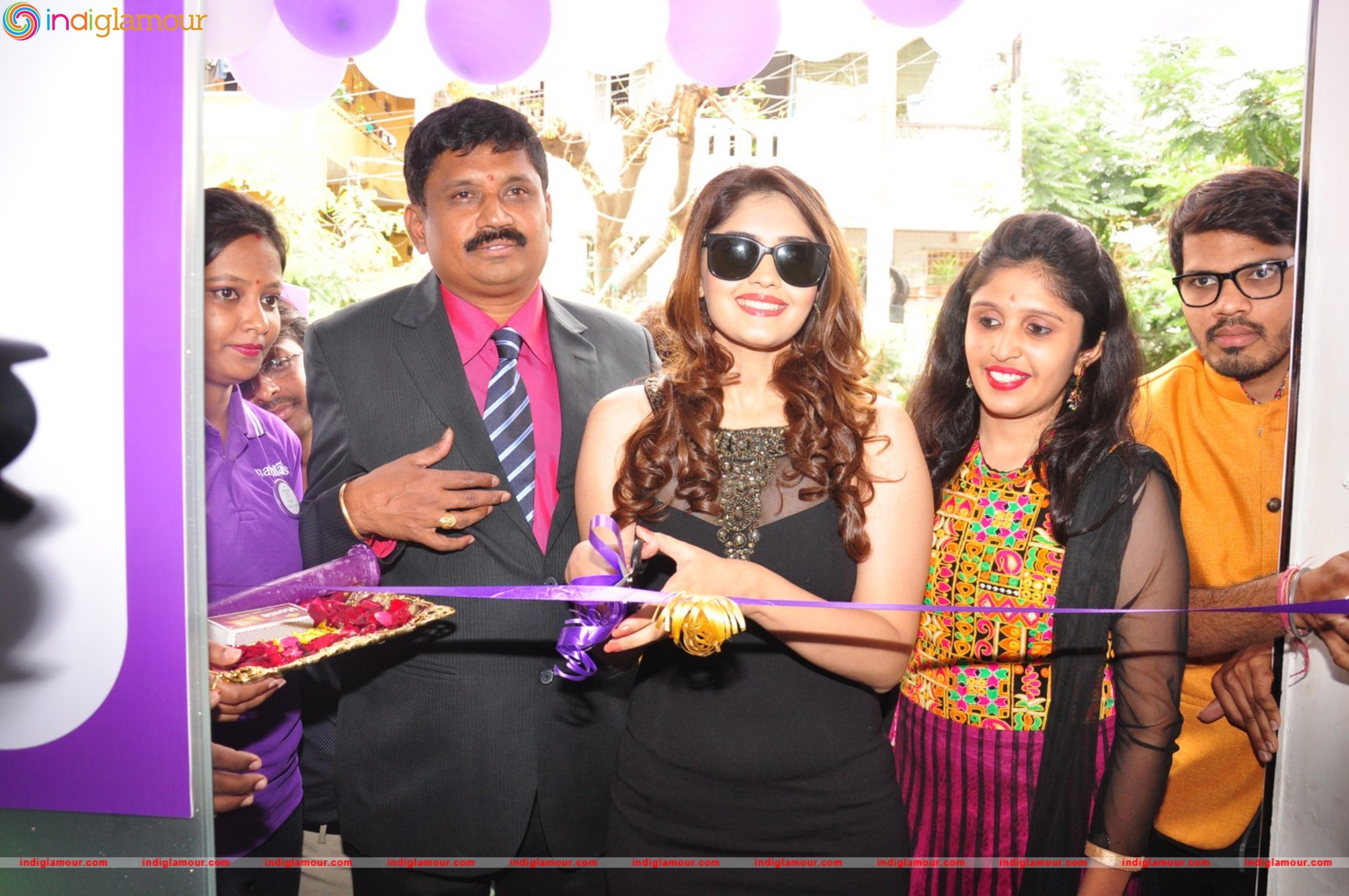 Launch of Naturals Franchise Salon at Gandhi Nagar Event hd photo
