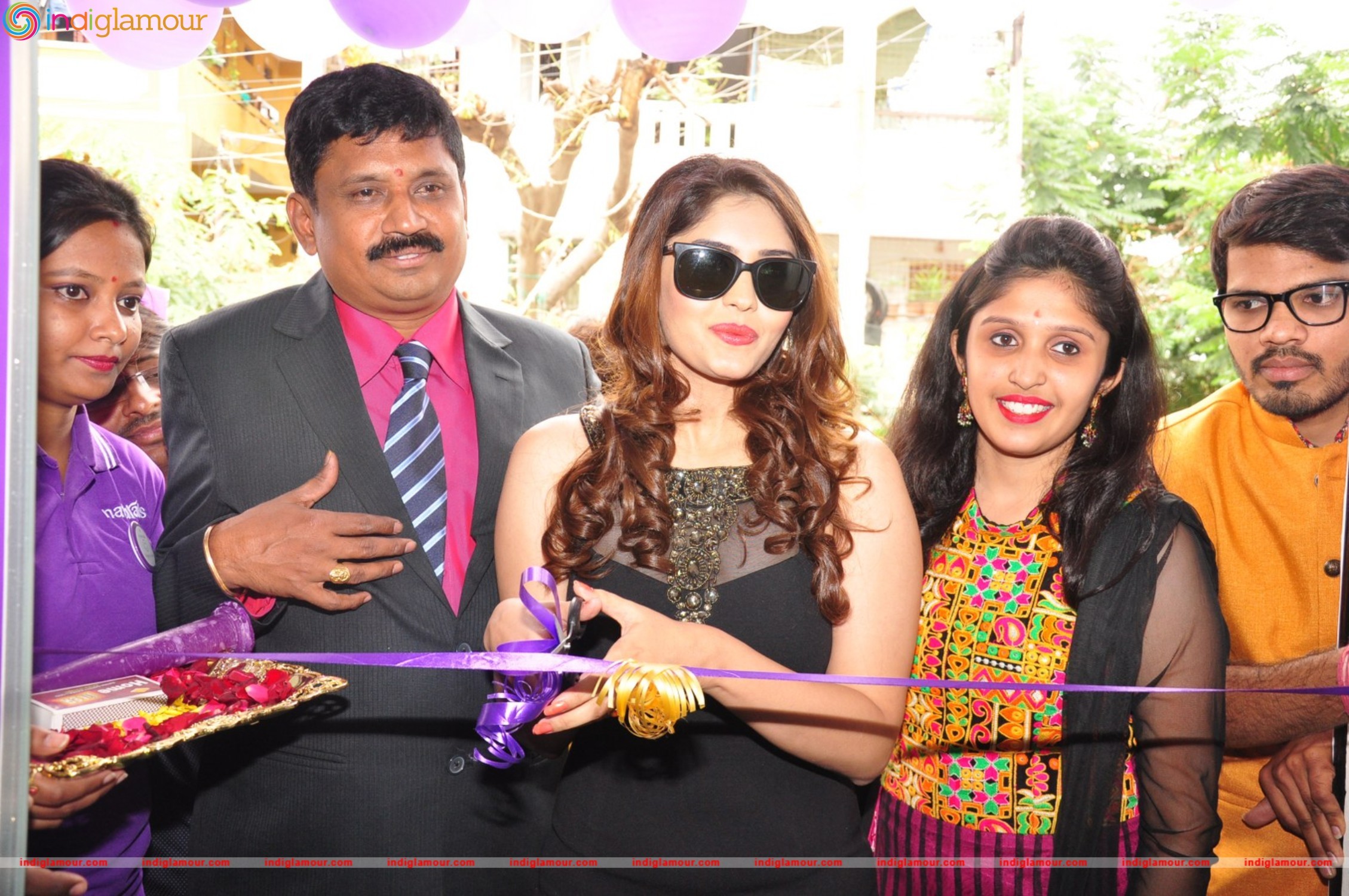 Launch of Naturals Franchise Salon at Gandhi Nagar Event hd photo