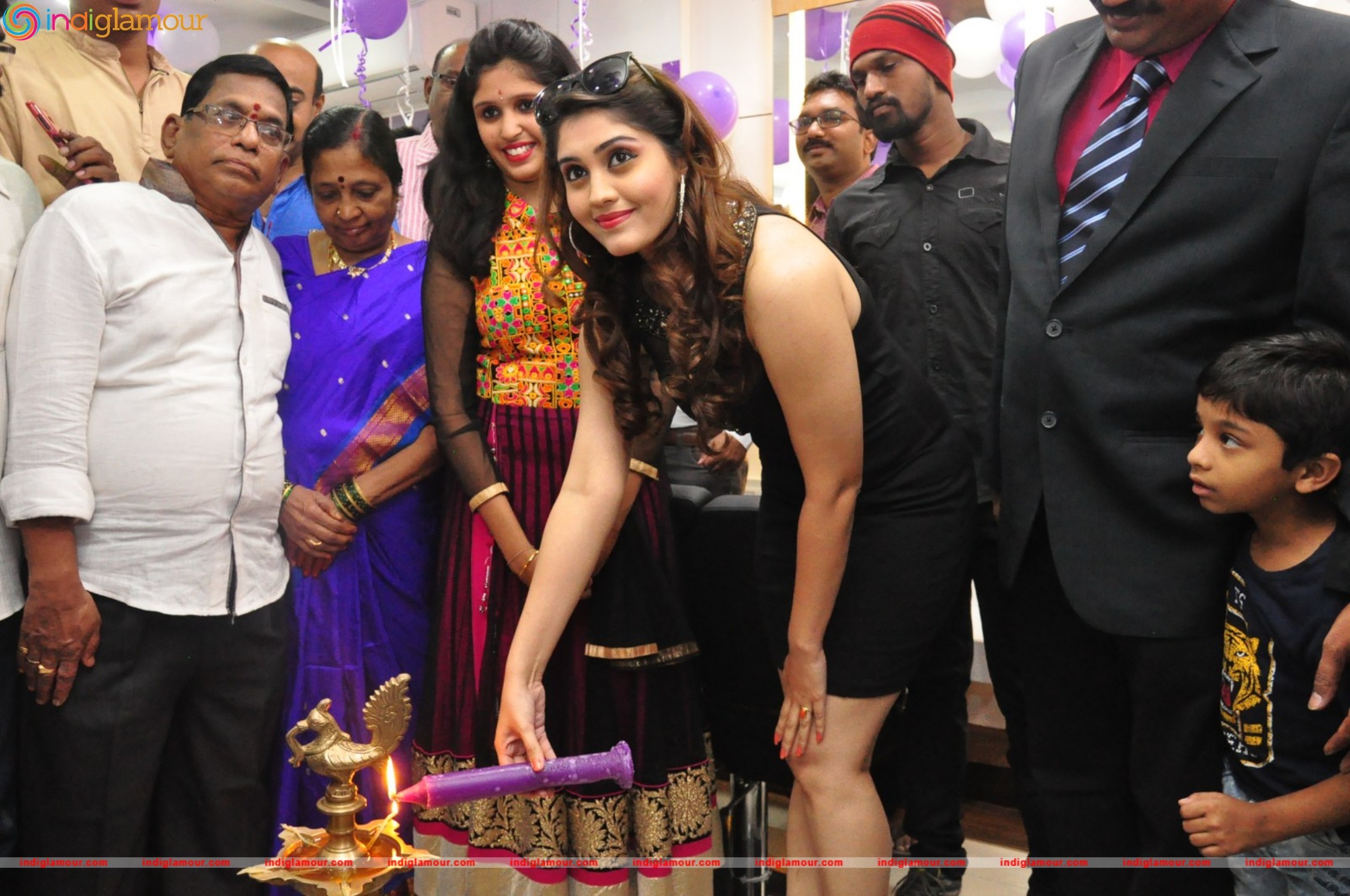 Launch of Naturals Franchise Salon at Gandhi Nagar Event hd photo