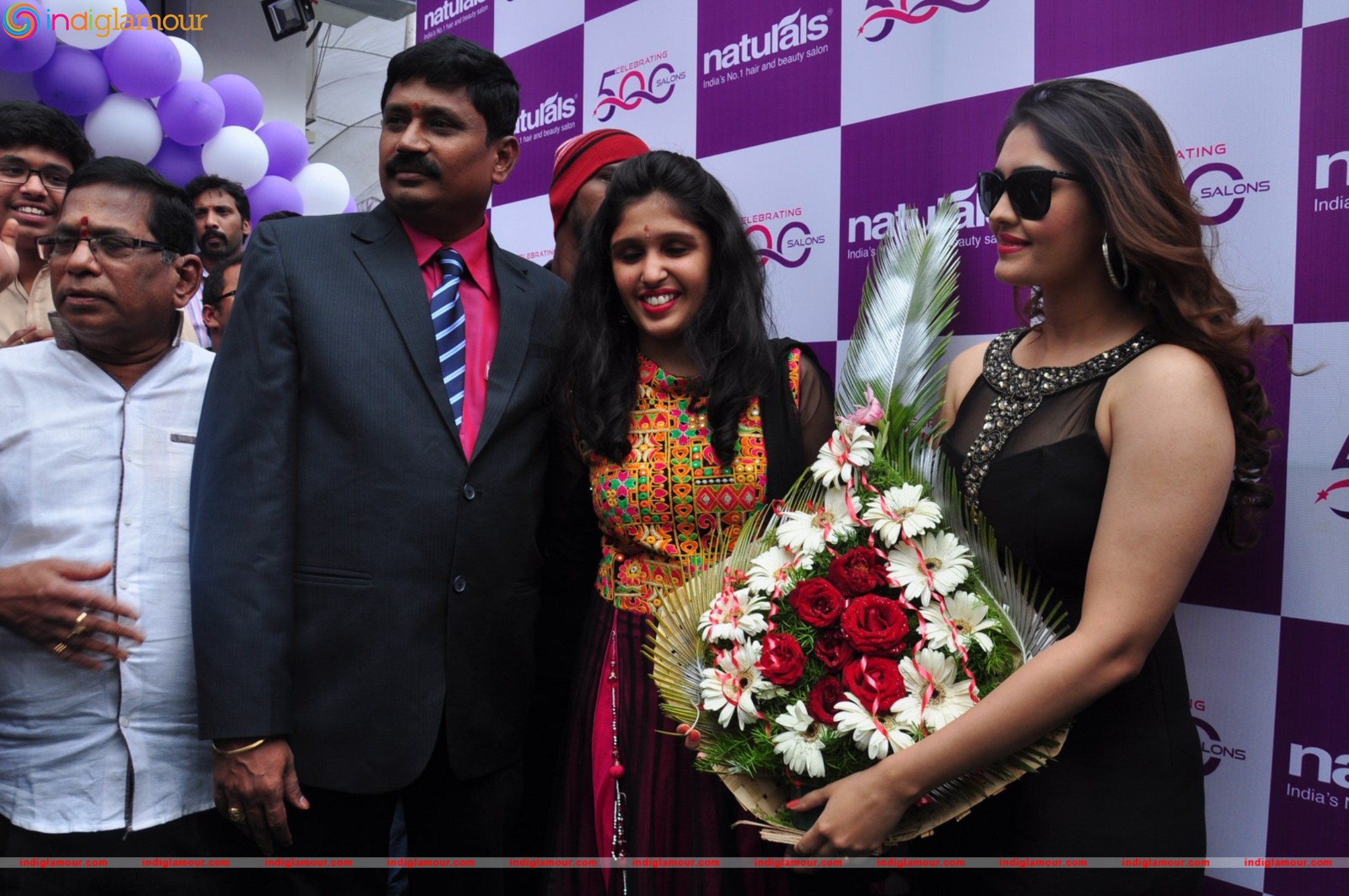 Launch of Naturals Franchise Salon at Gandhi Nagar Event hd photo
