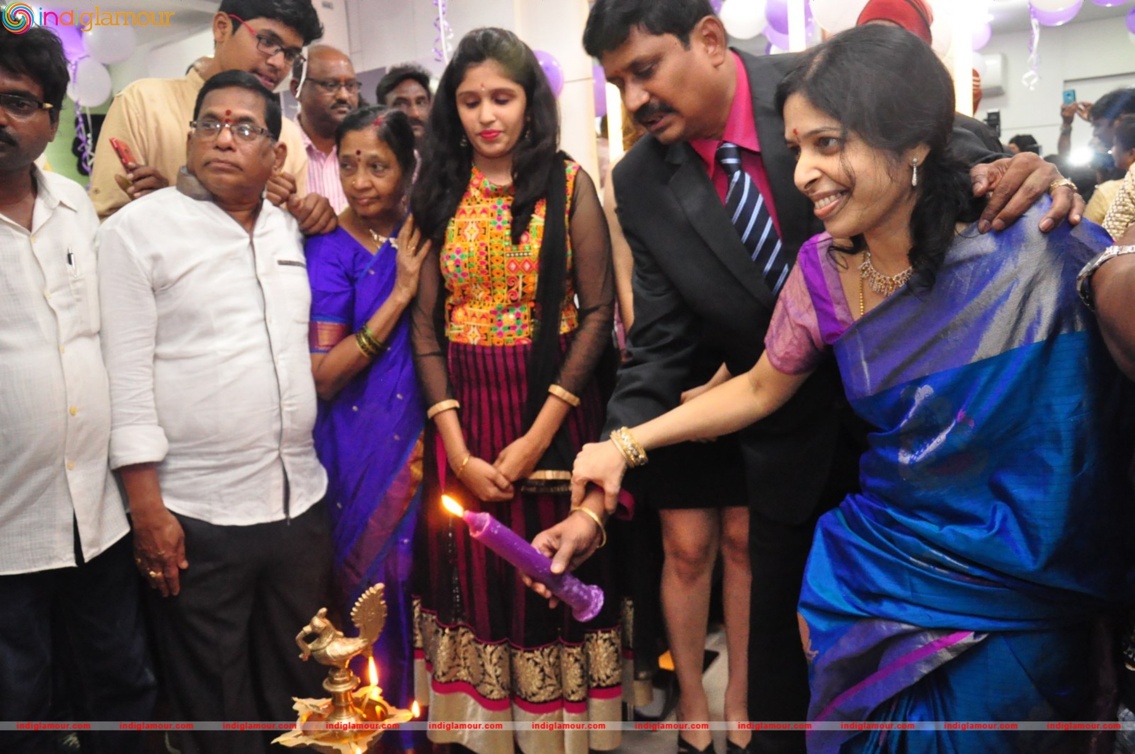 Launch of Naturals Franchise Salon at Gandhi Nagar Event hd photo