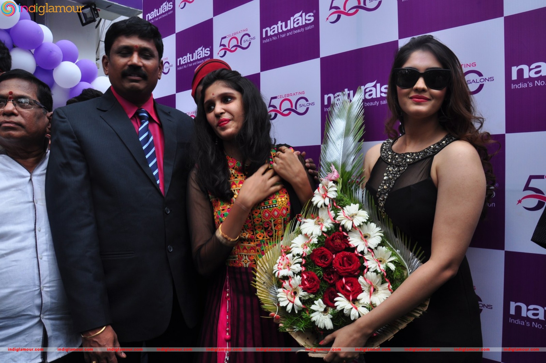 Launch of Naturals Franchise Salon at Gandhi Nagar Event hd photo