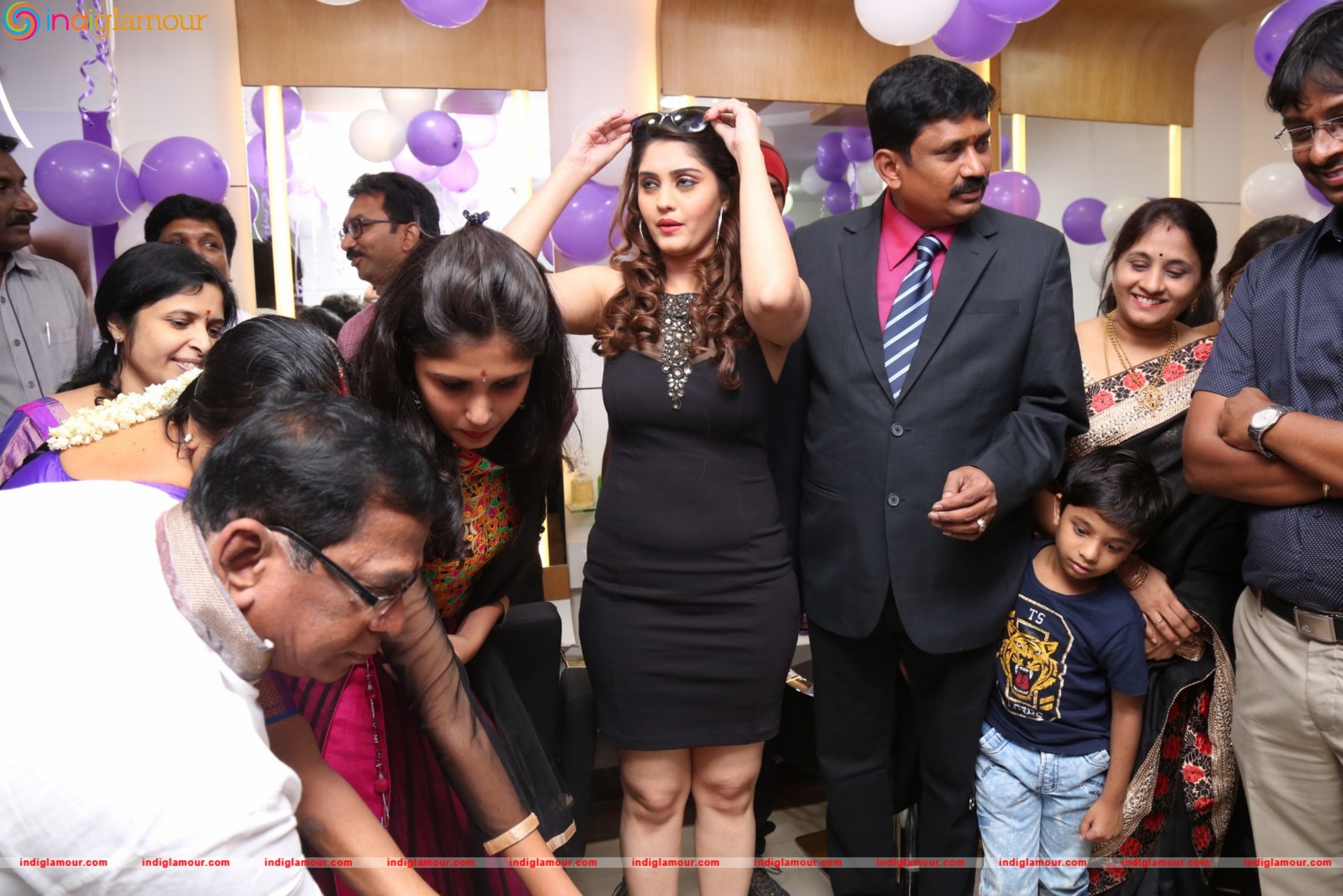 Launch of Naturals Franchise Salon at Gandhi Nagar Event hd photo