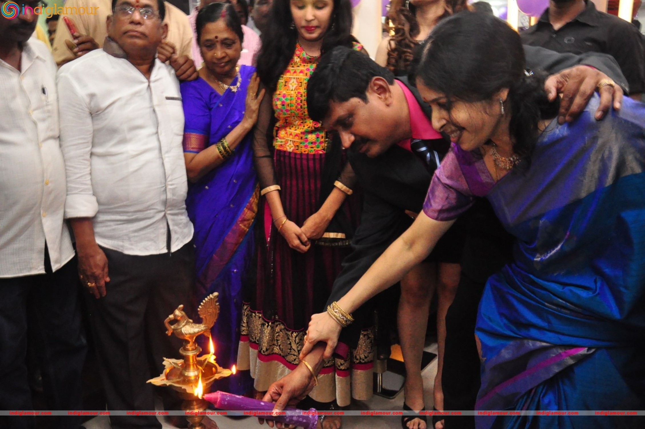 Launch of Naturals Franchise Salon at Gandhi Nagar Event hd photo
