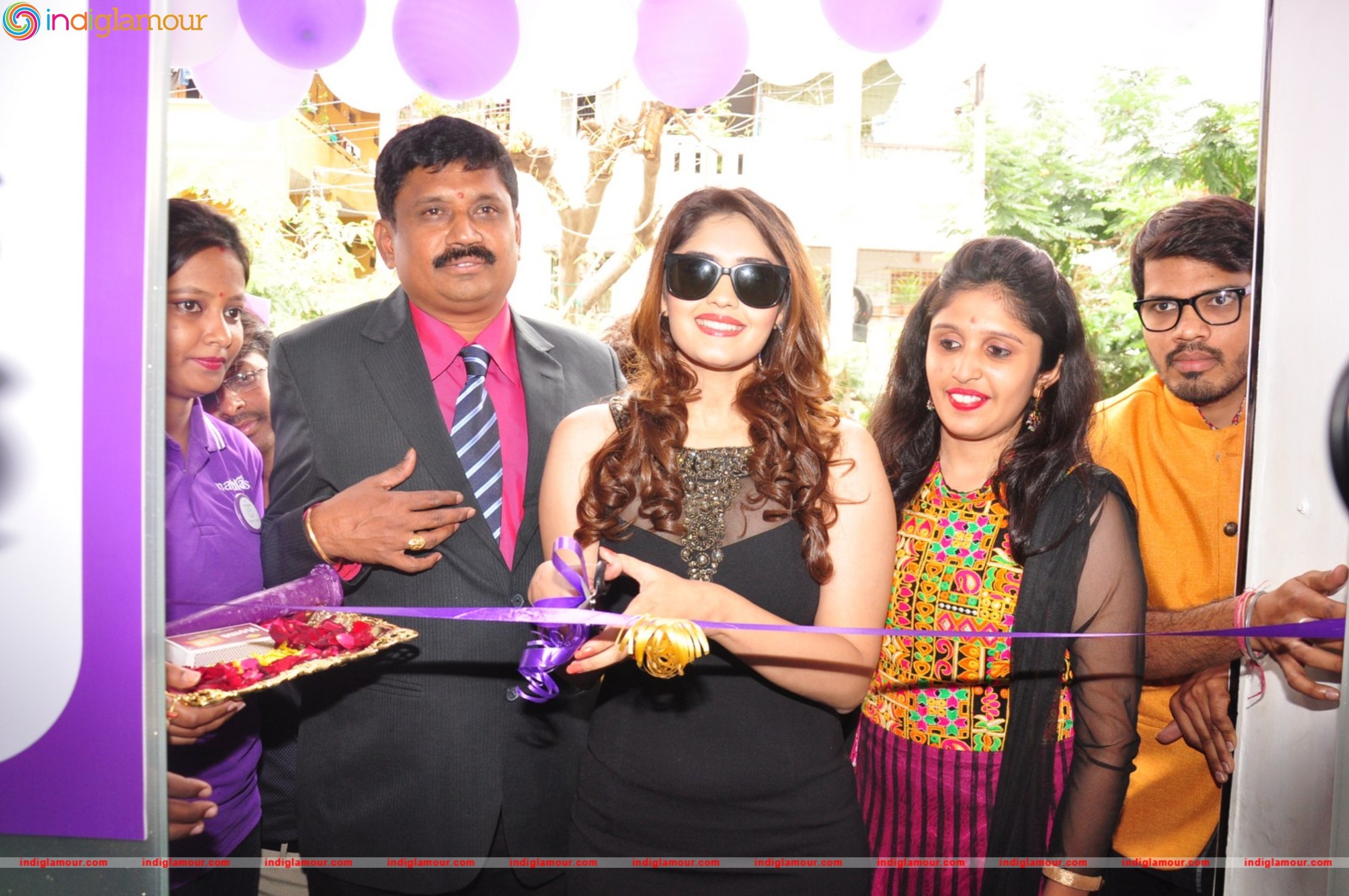 Launch of Naturals Franchise Salon at Gandhi Nagar Event hd photo