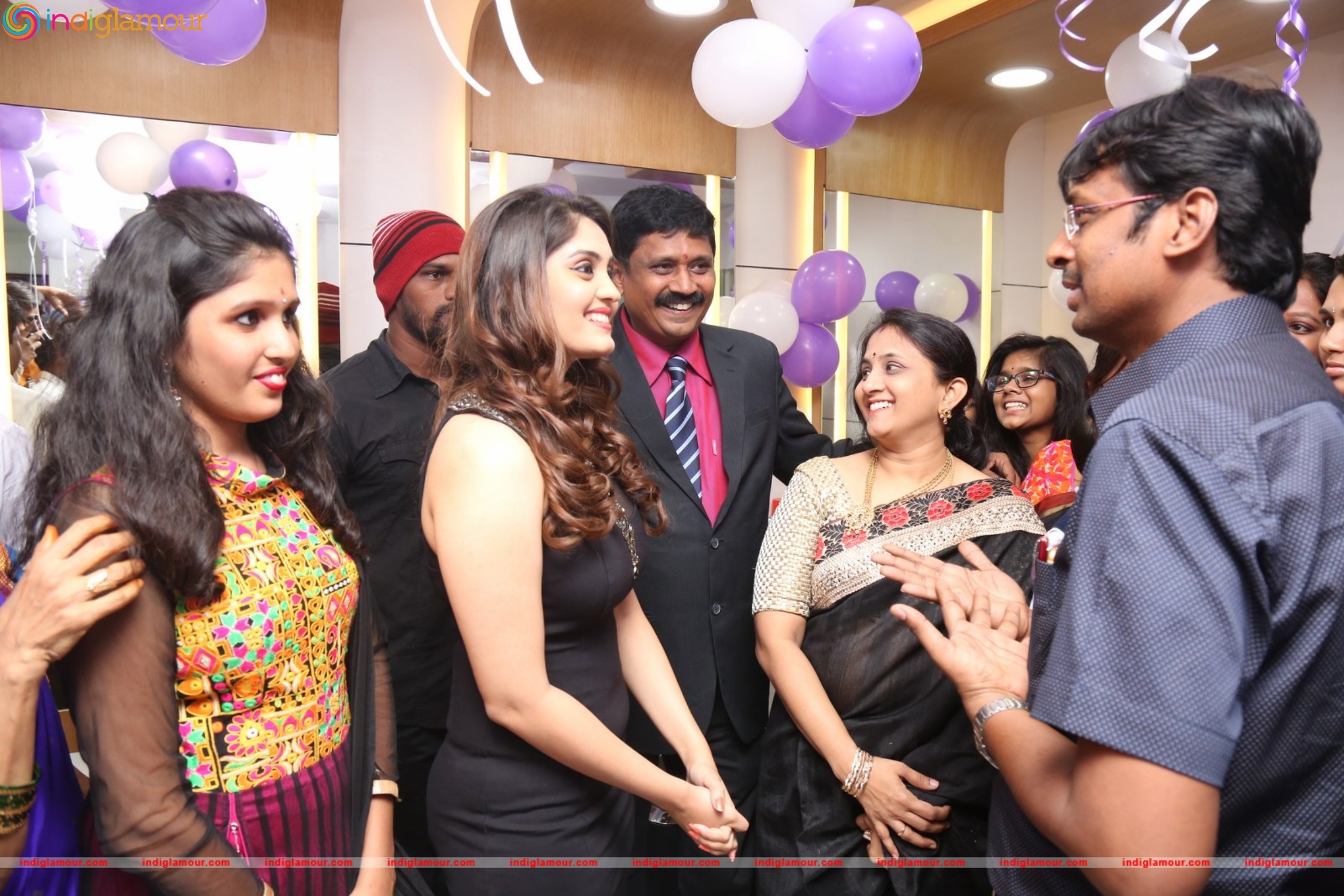 Launch of Naturals Franchise Salon at Gandhi Nagar Event hd photo