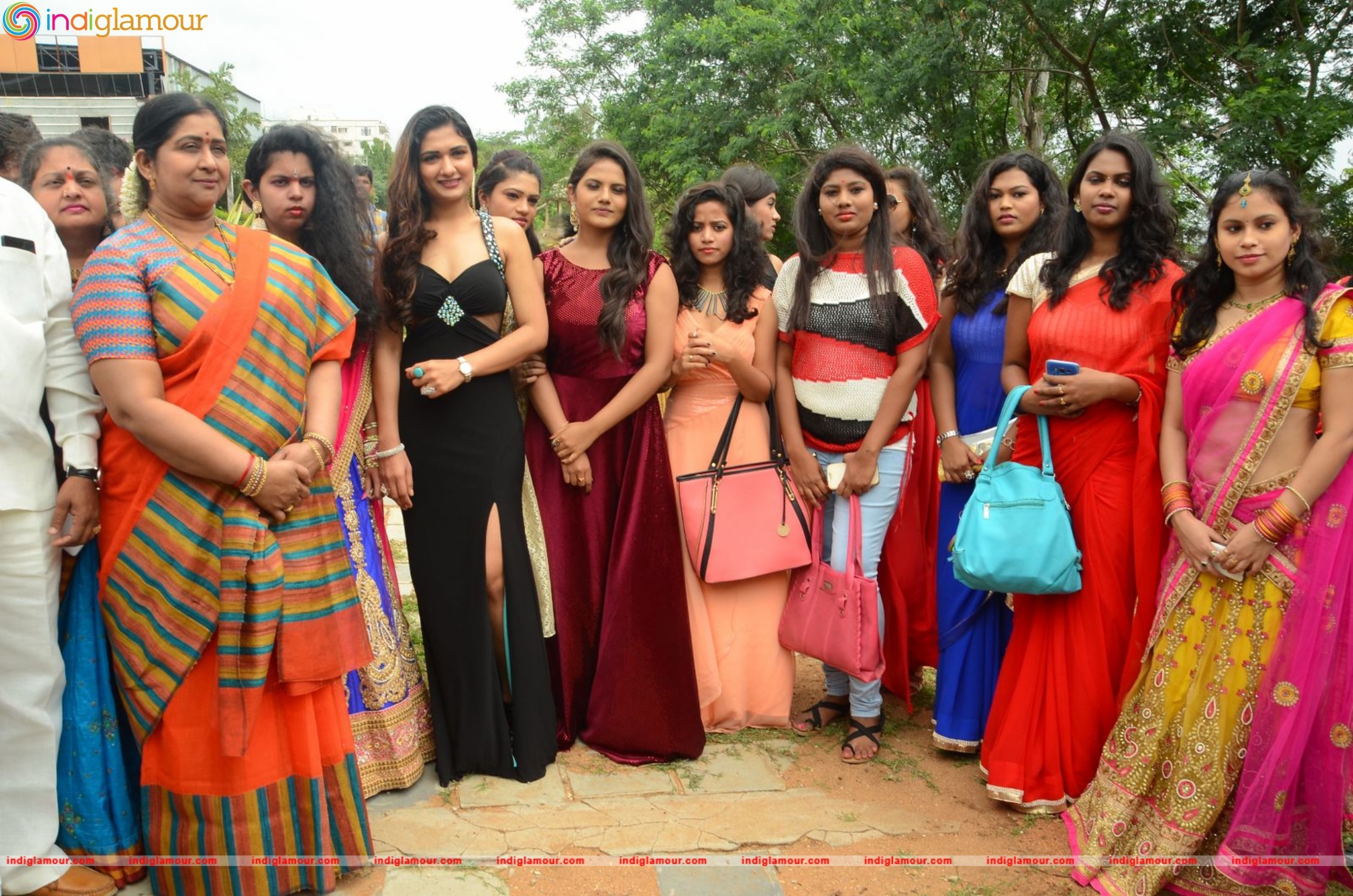 Lovers Park Telugu Movie Opening Event Event hd photo