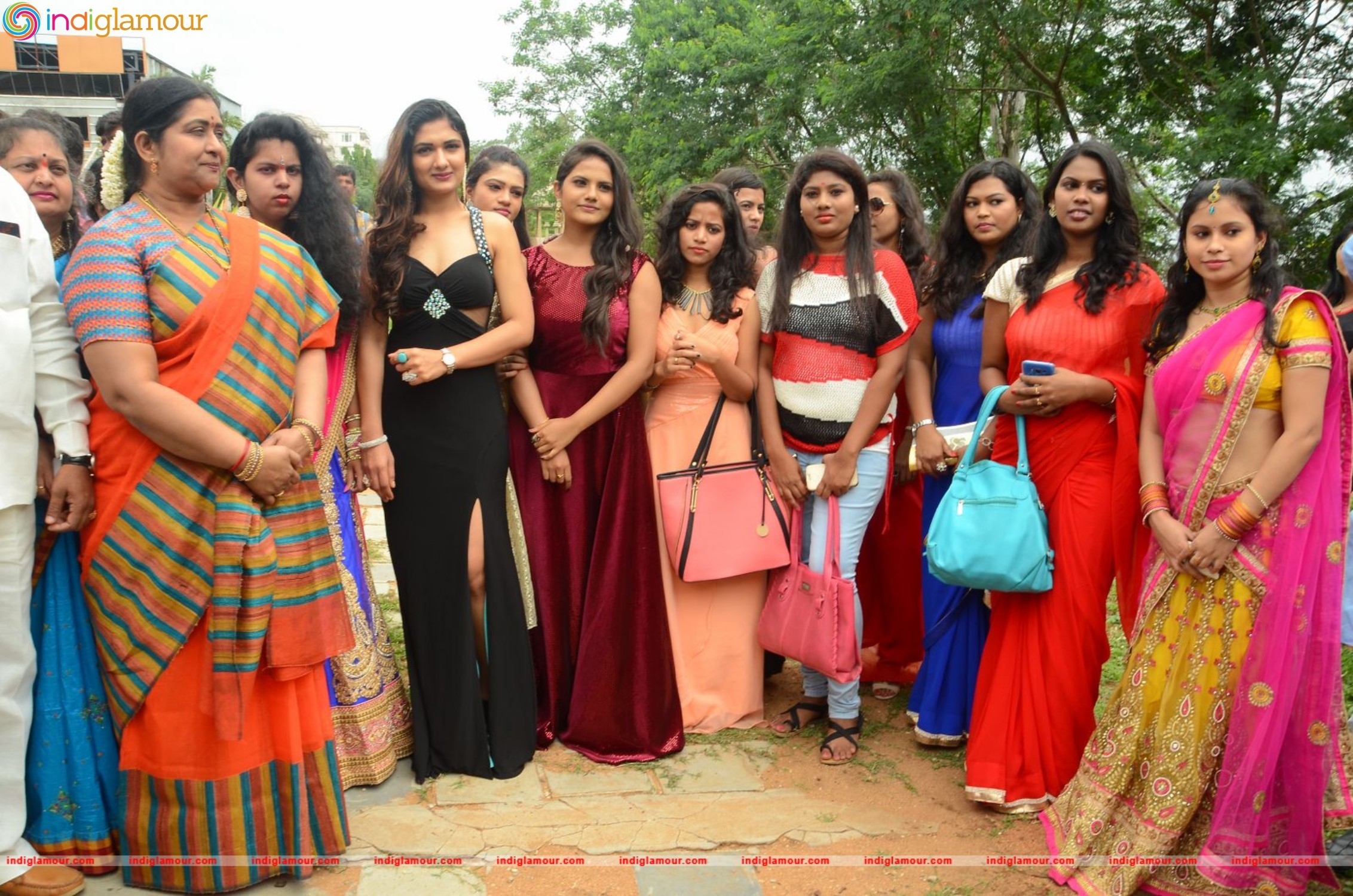 Lovers Park Telugu Movie Opening Event Event hd photo